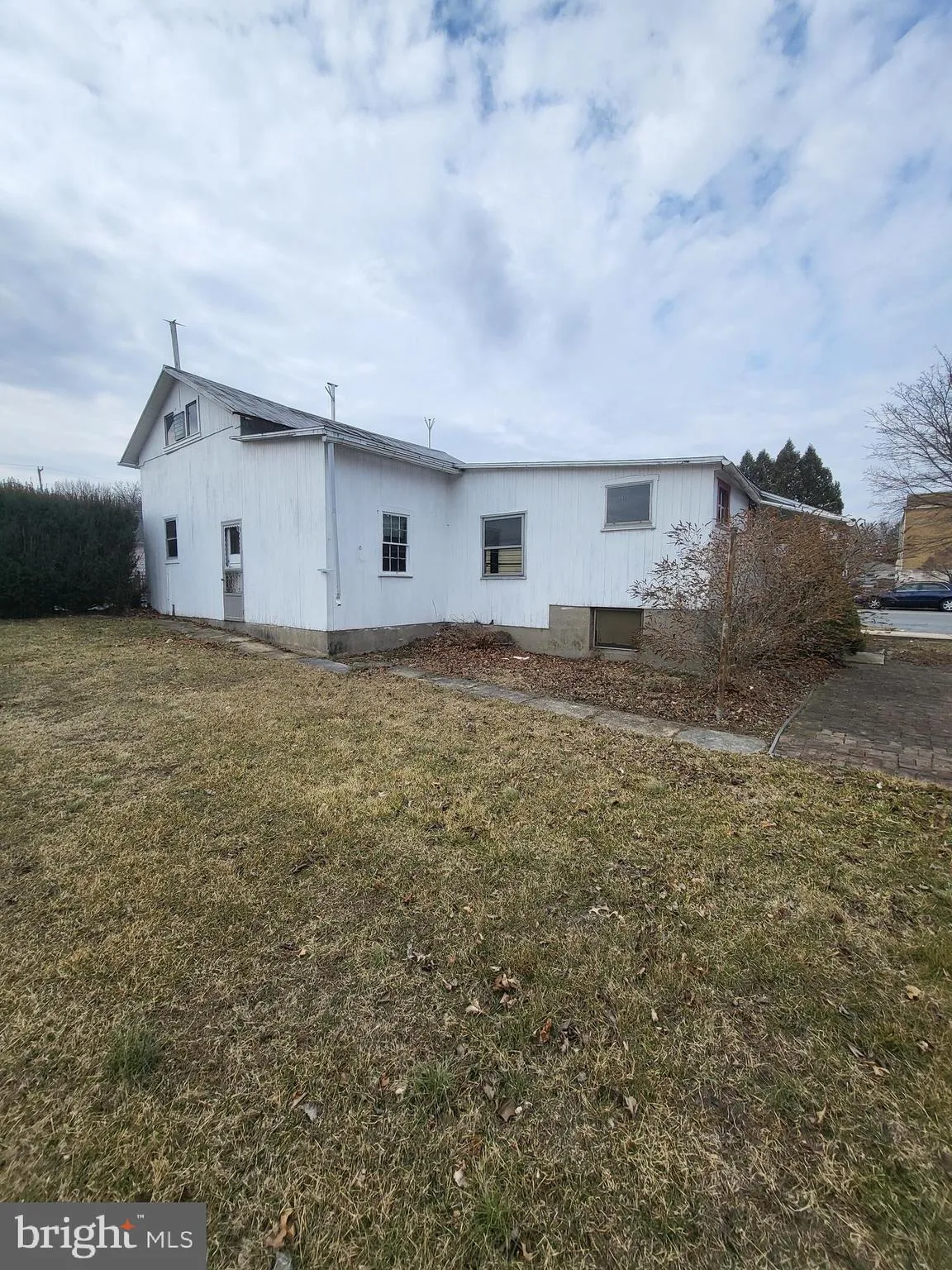 Robesonia, Pennsylvania 19551, United States, 6 Bedrooms Bedrooms, ,4 BathroomsBathrooms,Residential,Active,82468