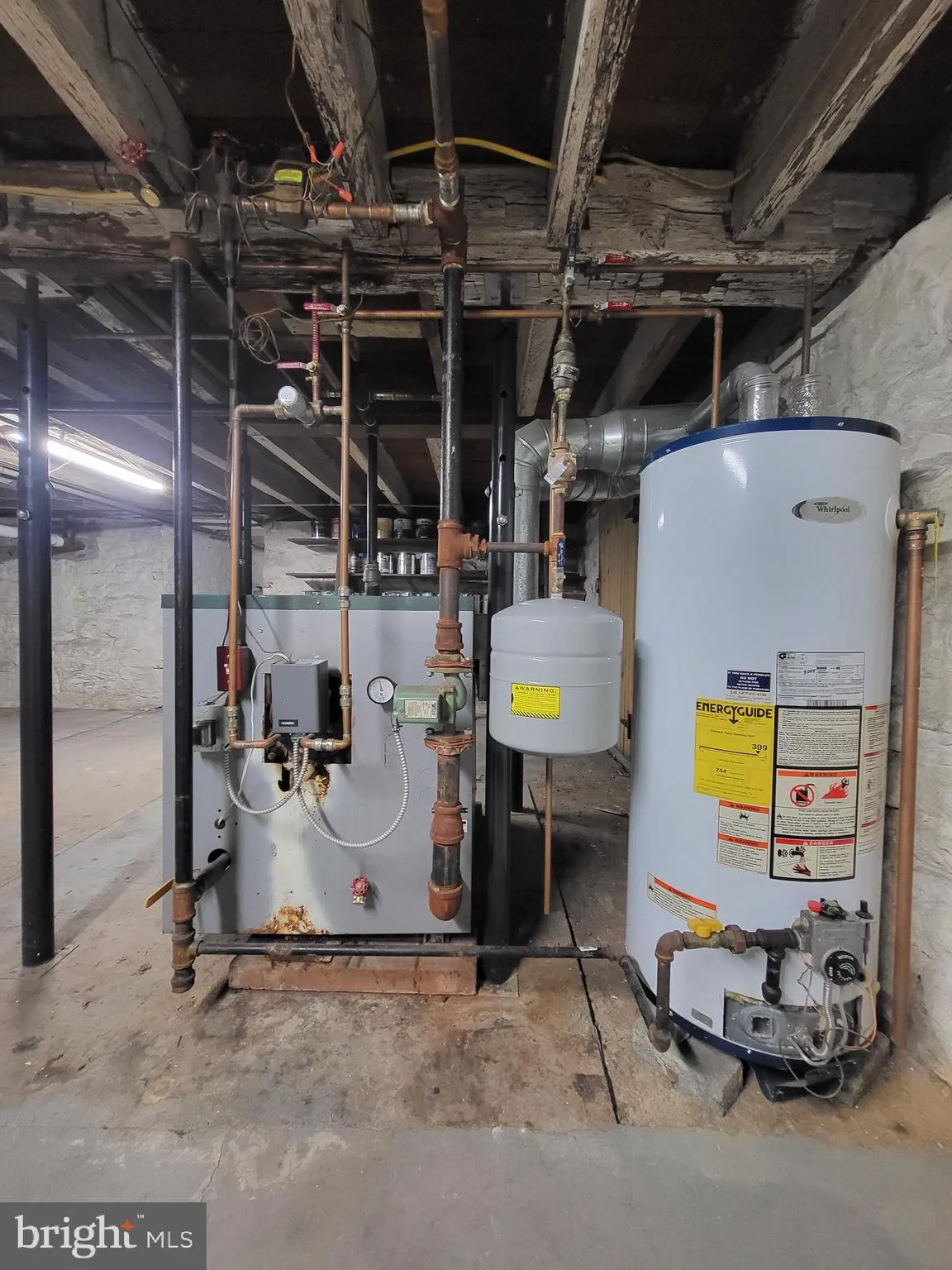 Robesonia, Pennsylvania 19551, United States, 6 Bedrooms Bedrooms, ,4 BathroomsBathrooms,Residential,Active,82468