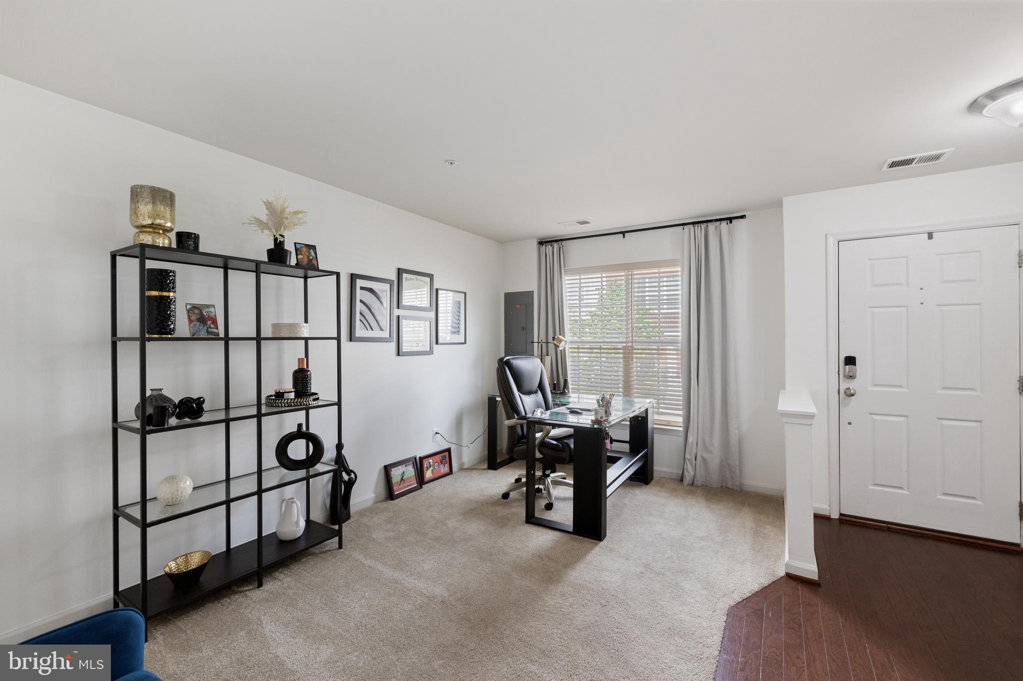7207 BARRBERRY LANE
