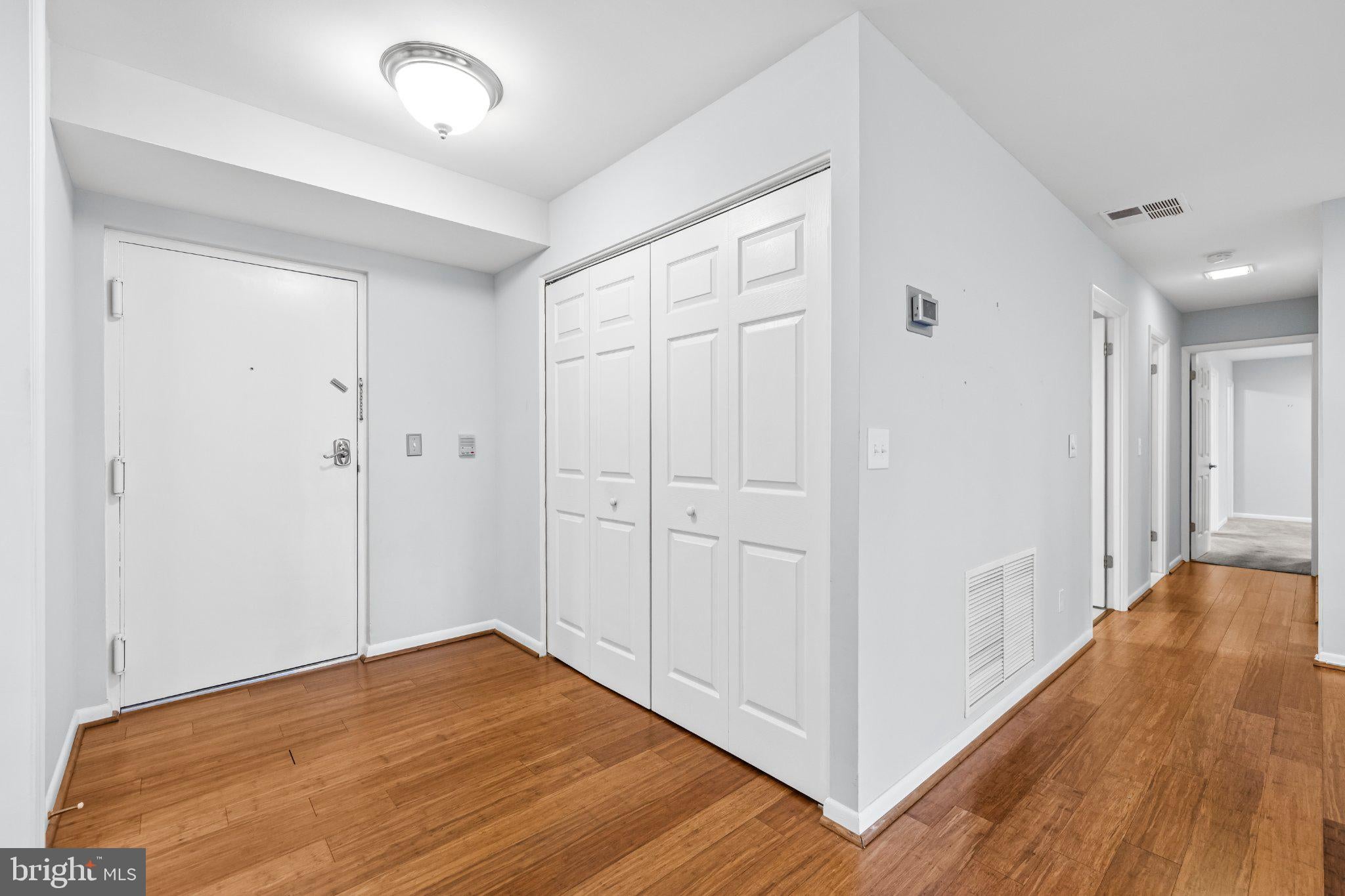 2 CANDLEMAKER COURT 202