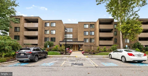 2 Candlemaker Court Unit 202, Baltimore, MD 21208 - #: MDBC2175356