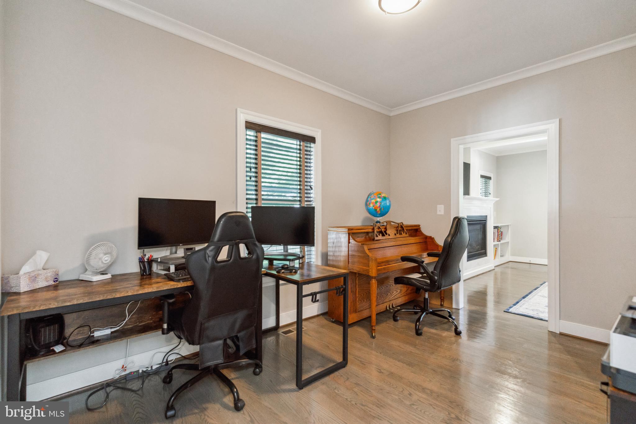 FALLS CHURCH CITY - Residential