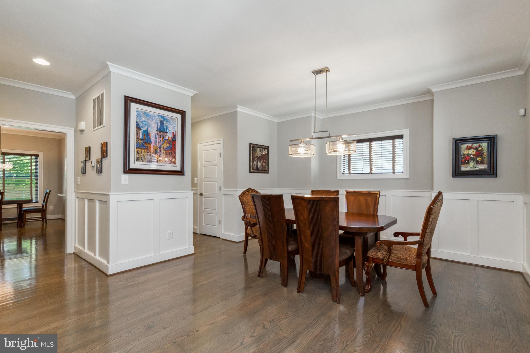 FALLS CHURCH CITY - Residential