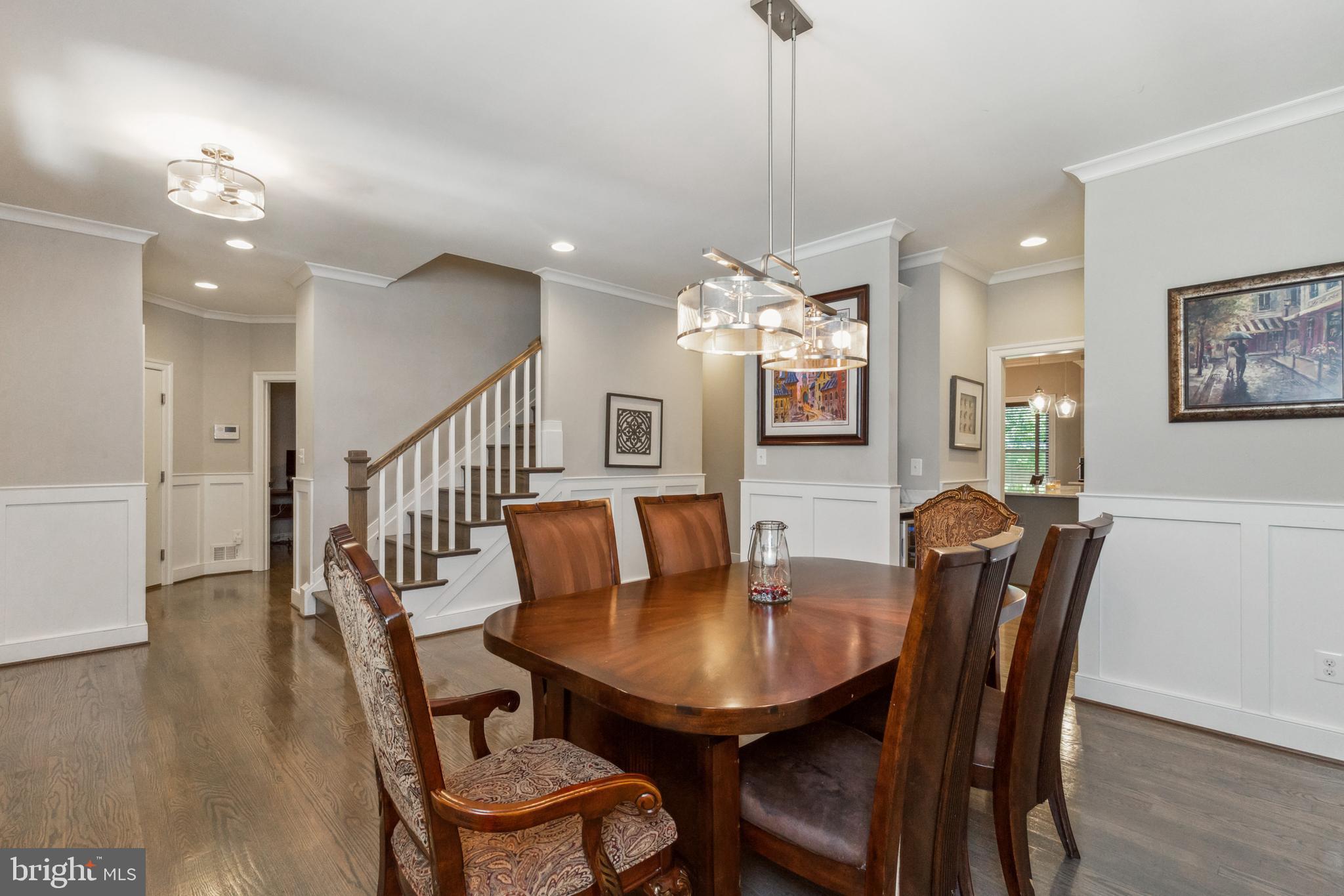 FALLS CHURCH CITY - Residential