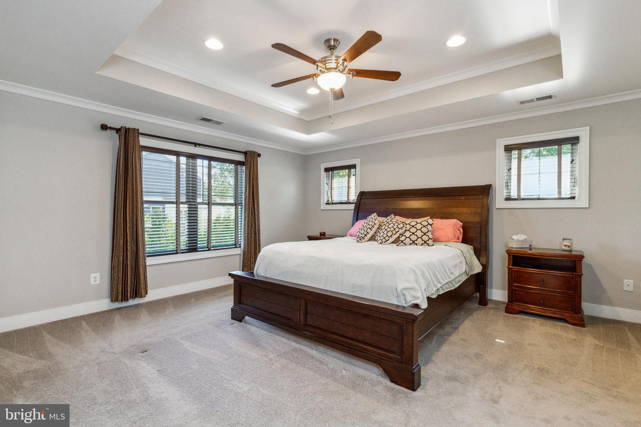 FALLS CHURCH CITY - Residential