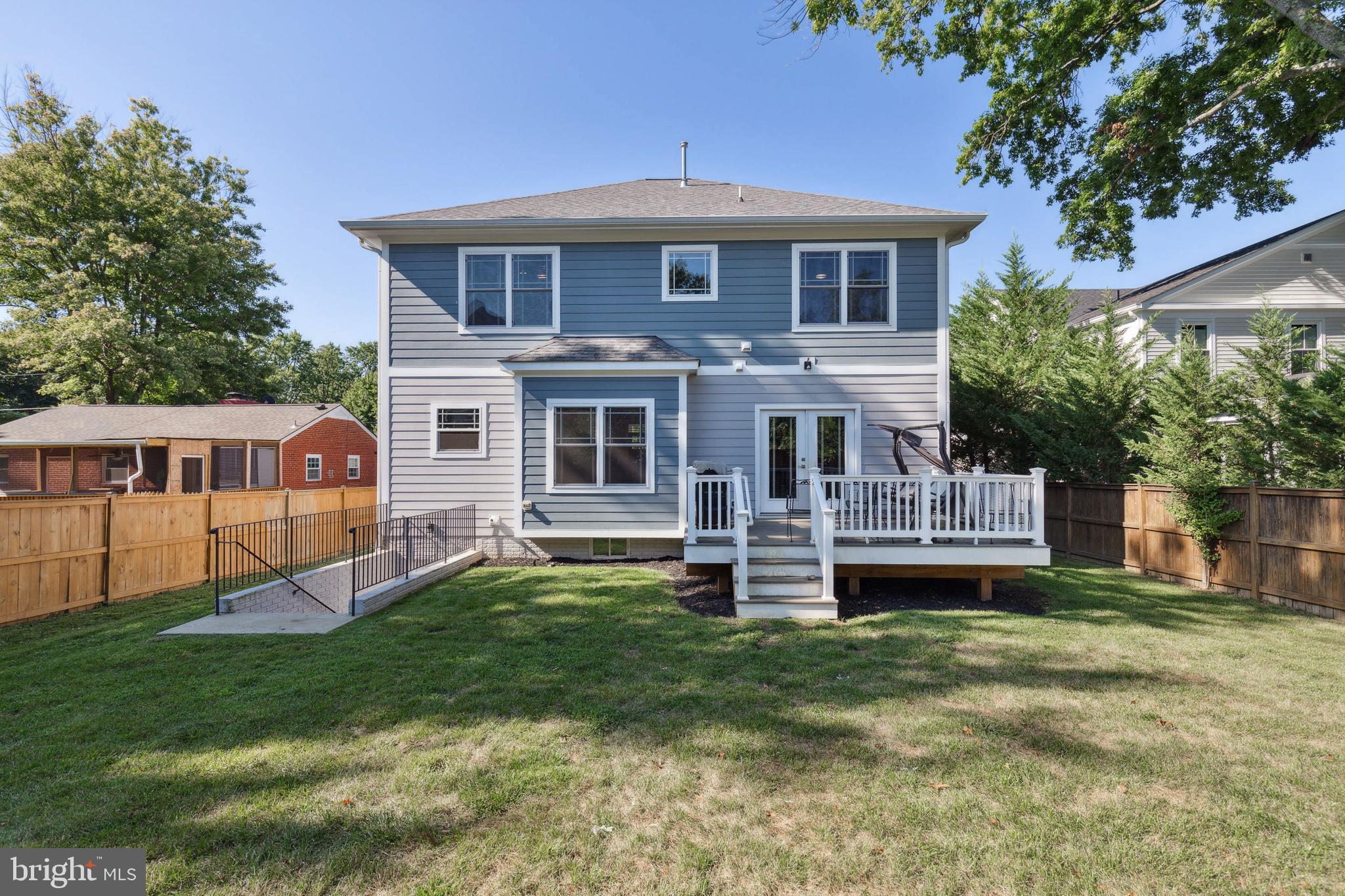 FALLS CHURCH CITY - Residential