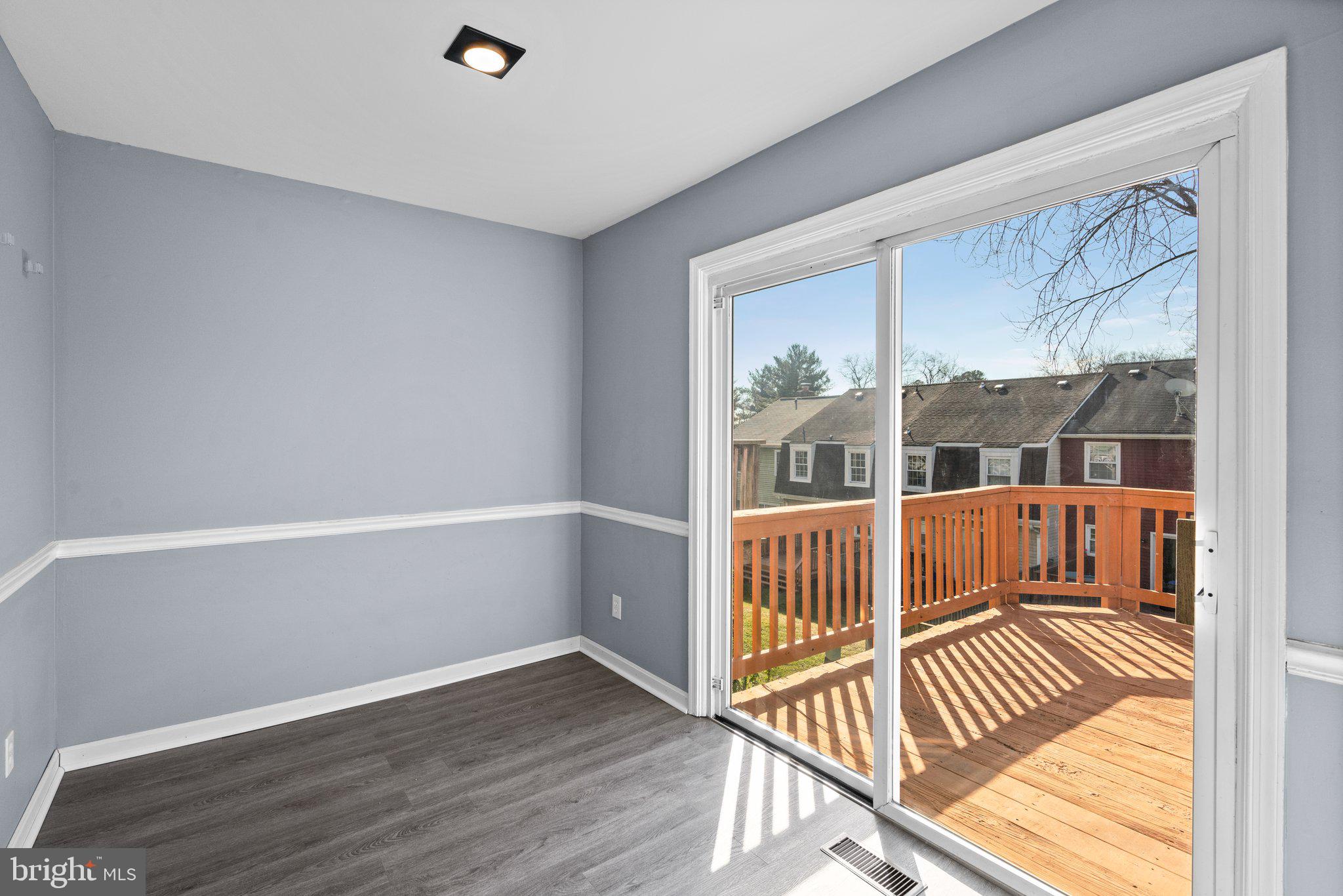 RICHARDSON MEWS - Residential