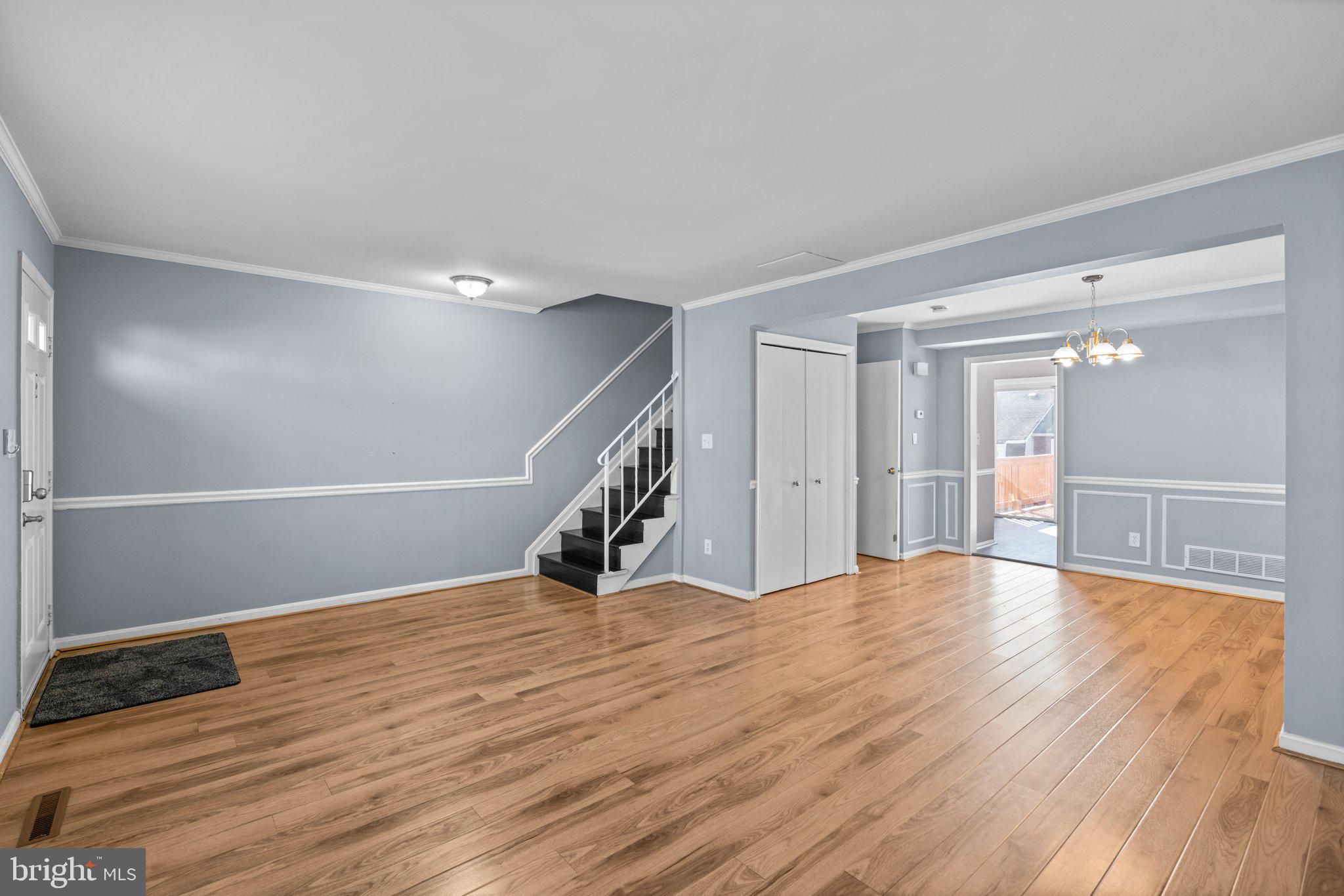 RICHARDSON MEWS - Residential