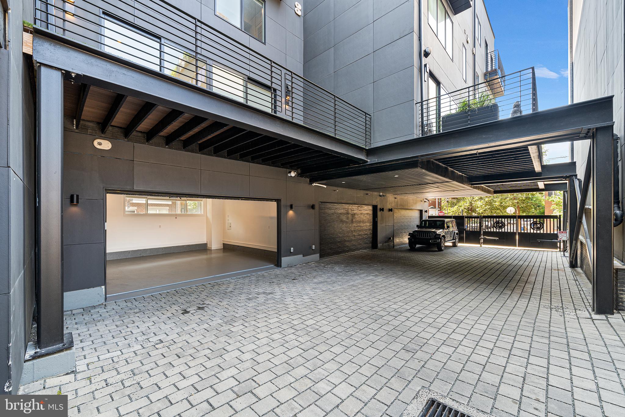 BELLA VISTA - Residential