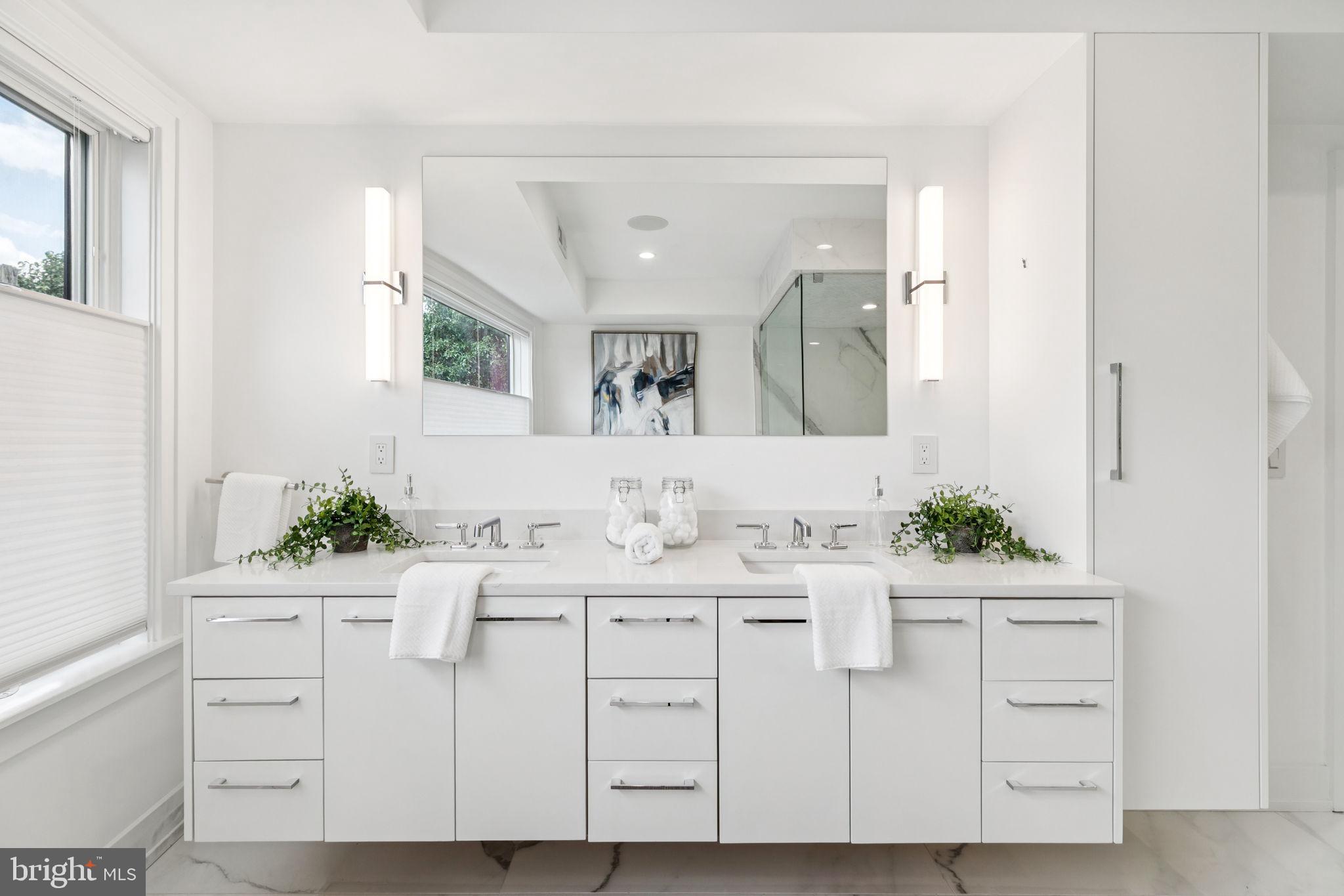 BELLA VISTA - Residential