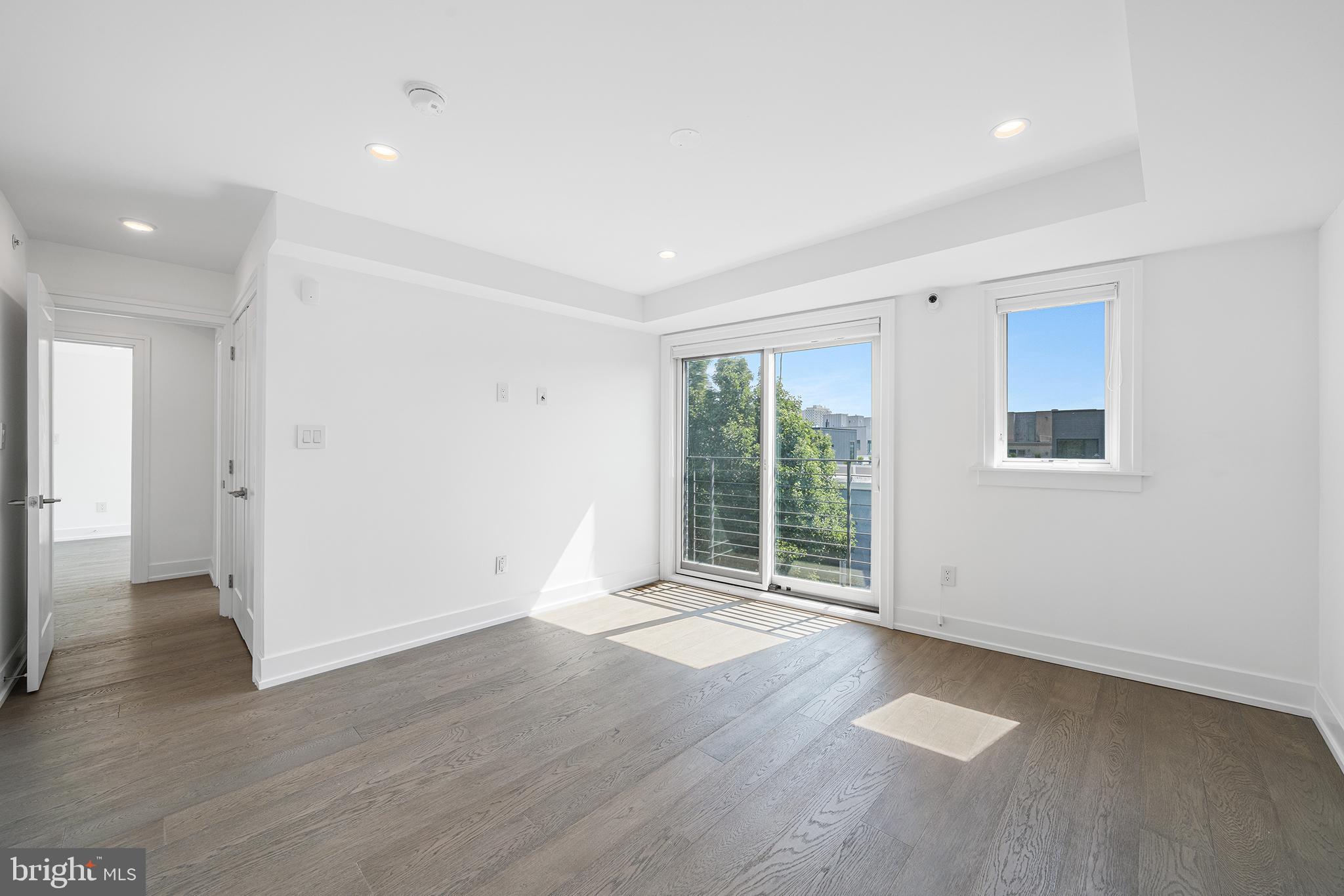 BELLA VISTA - Residential