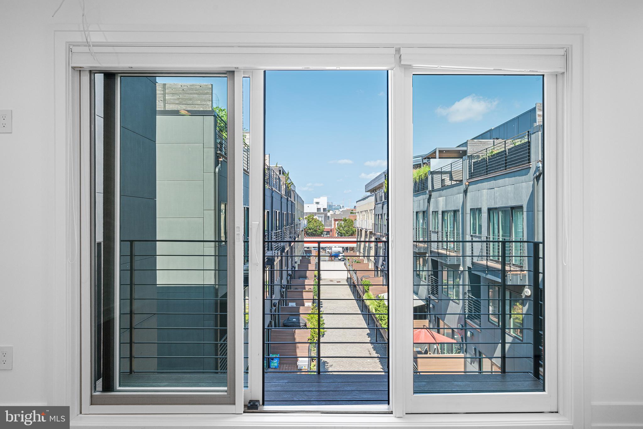 BELLA VISTA - Residential