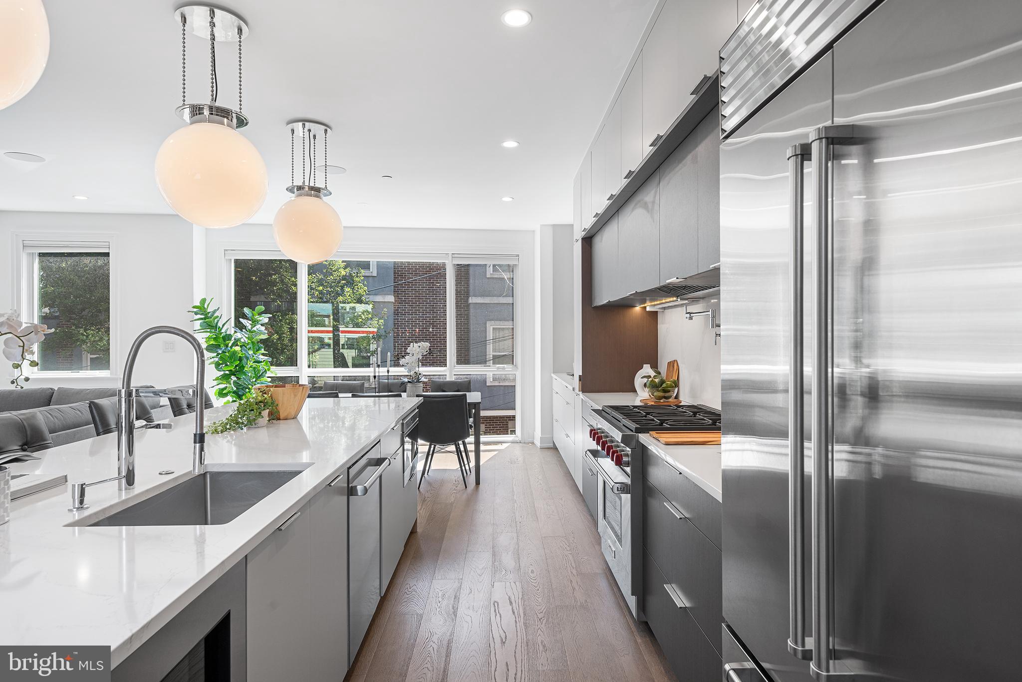 BELLA VISTA - Residential