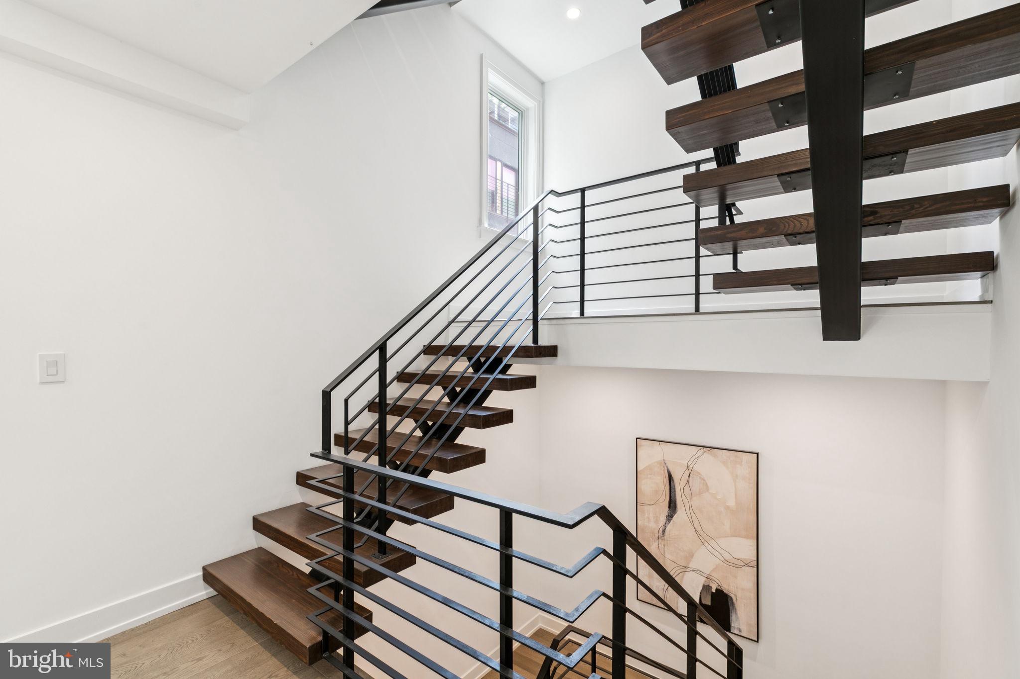 BELLA VISTA - Residential