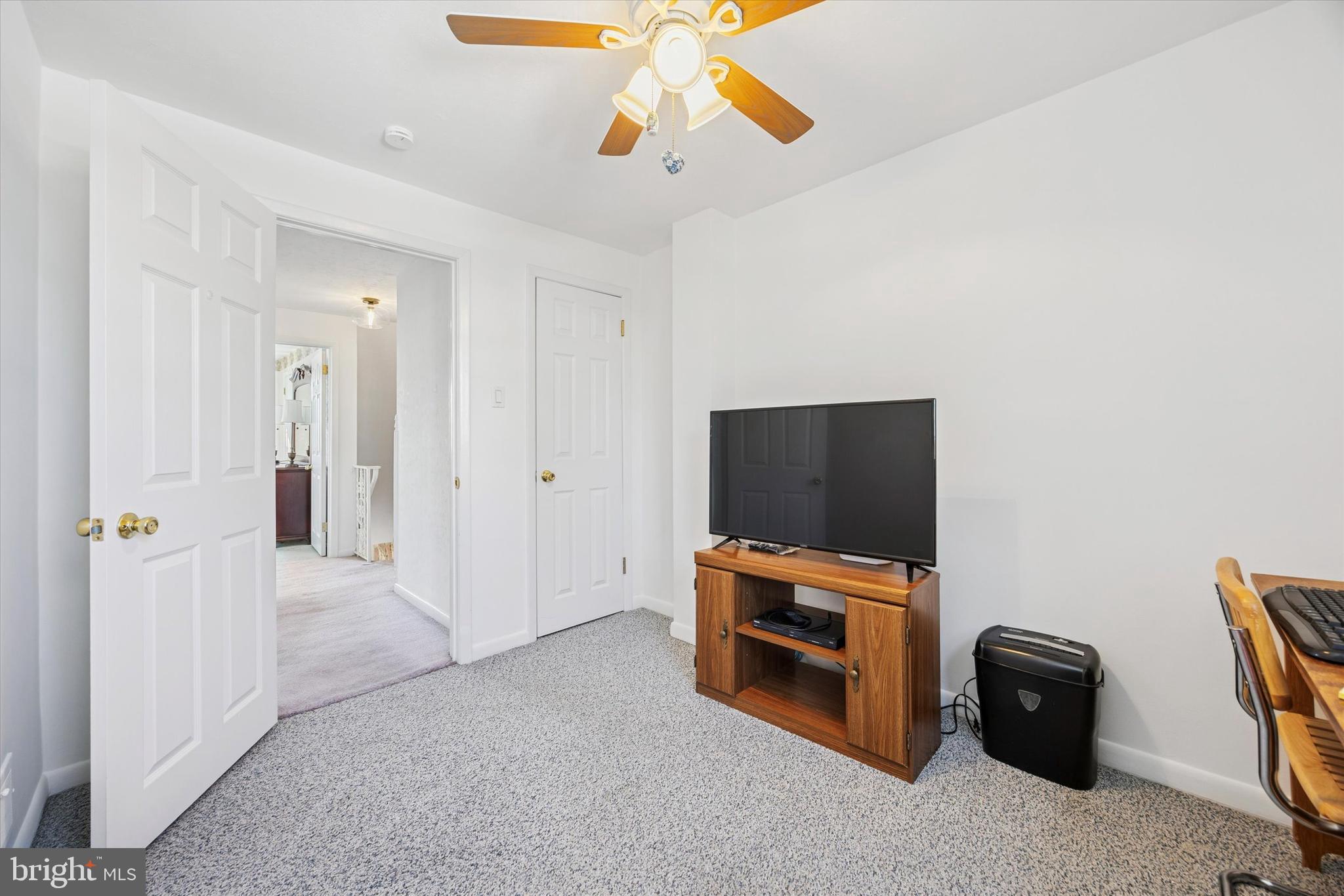 ARDMORE PARK - Residential