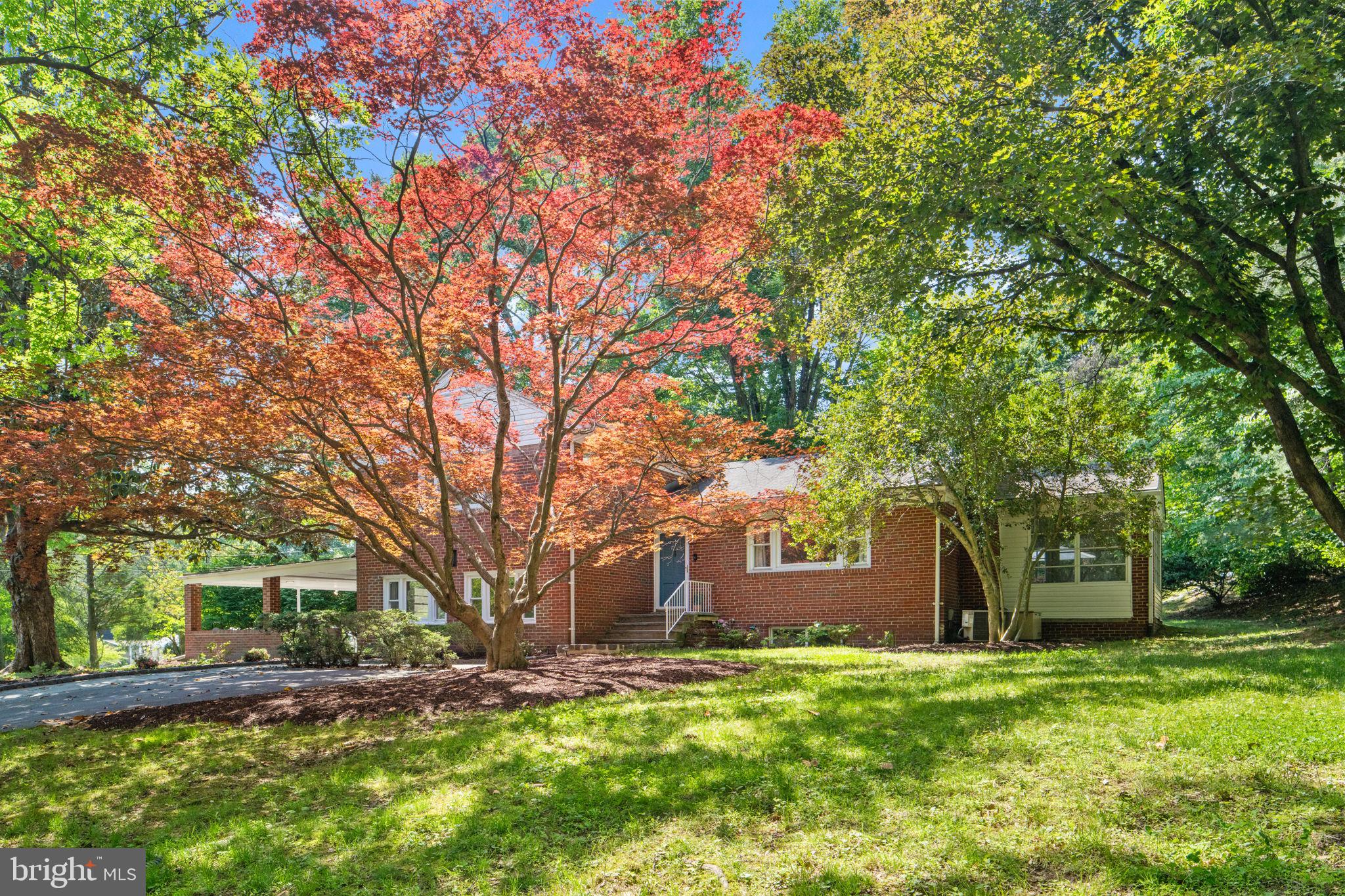 QUAINT ACRES - Residential