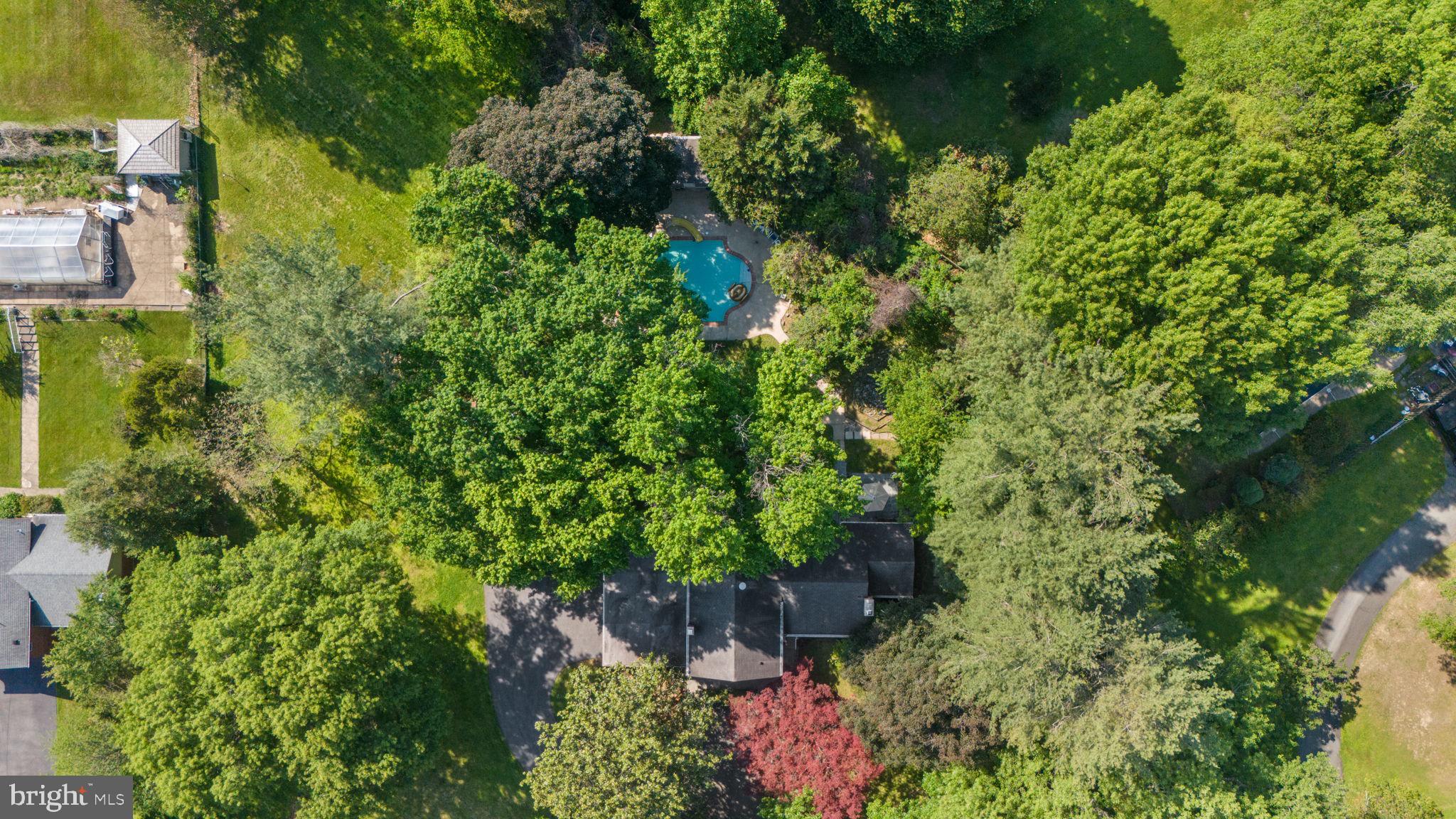 QUAINT ACRES - Residential