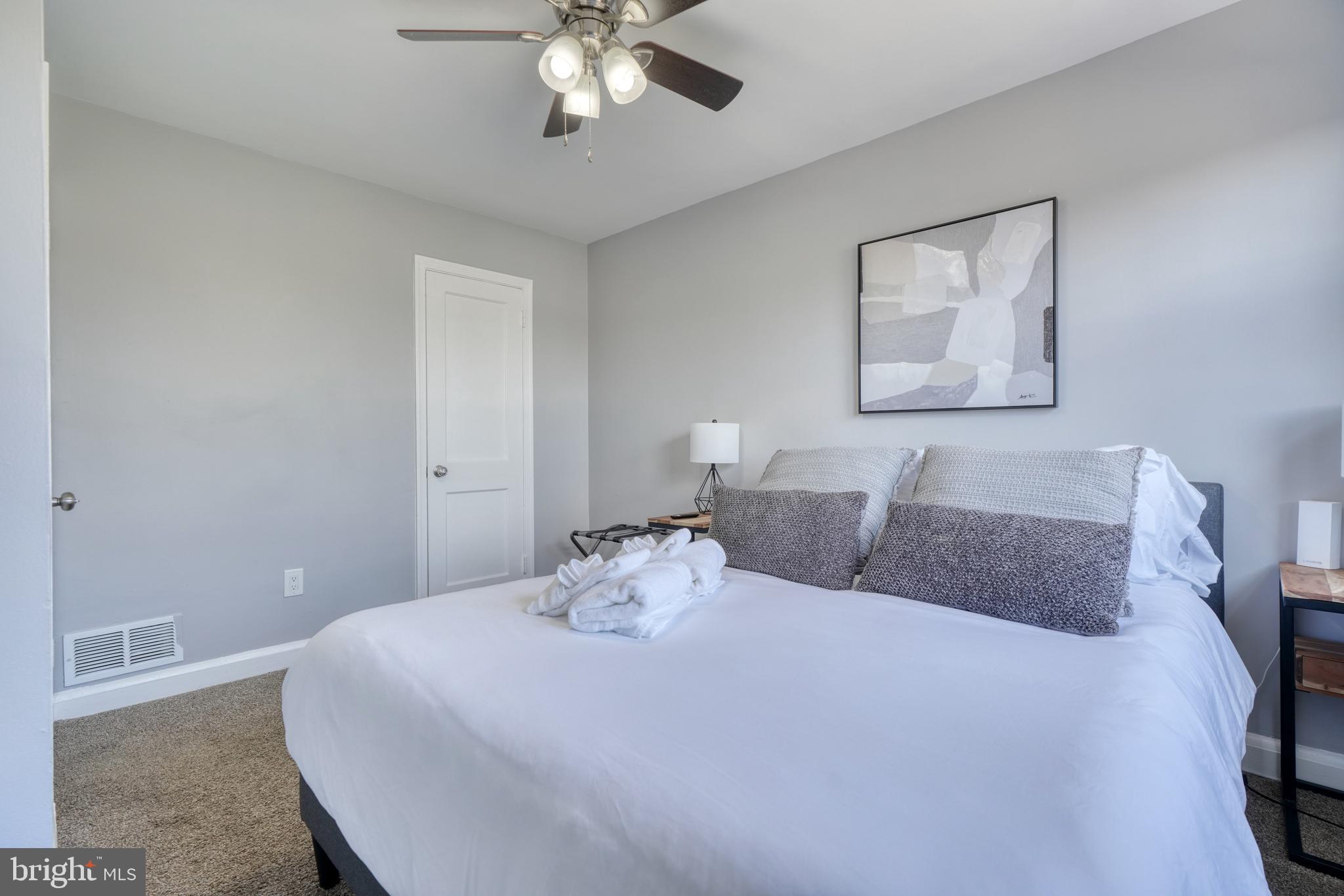 HAWTHORNE - Residential