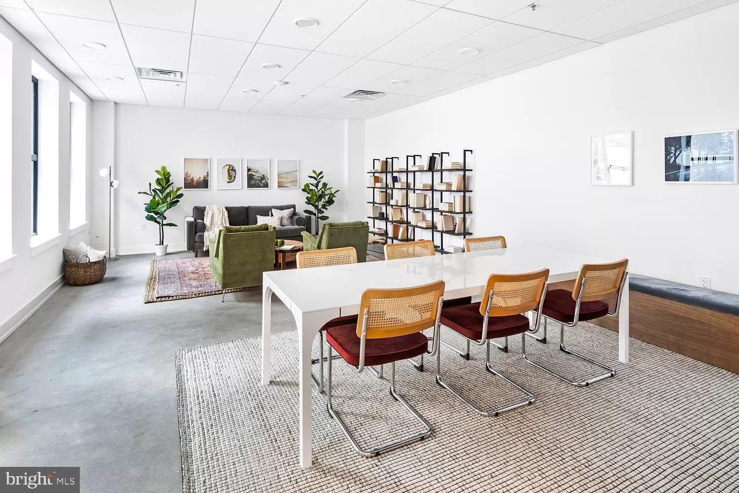 FISHTOWN - Residential Lease