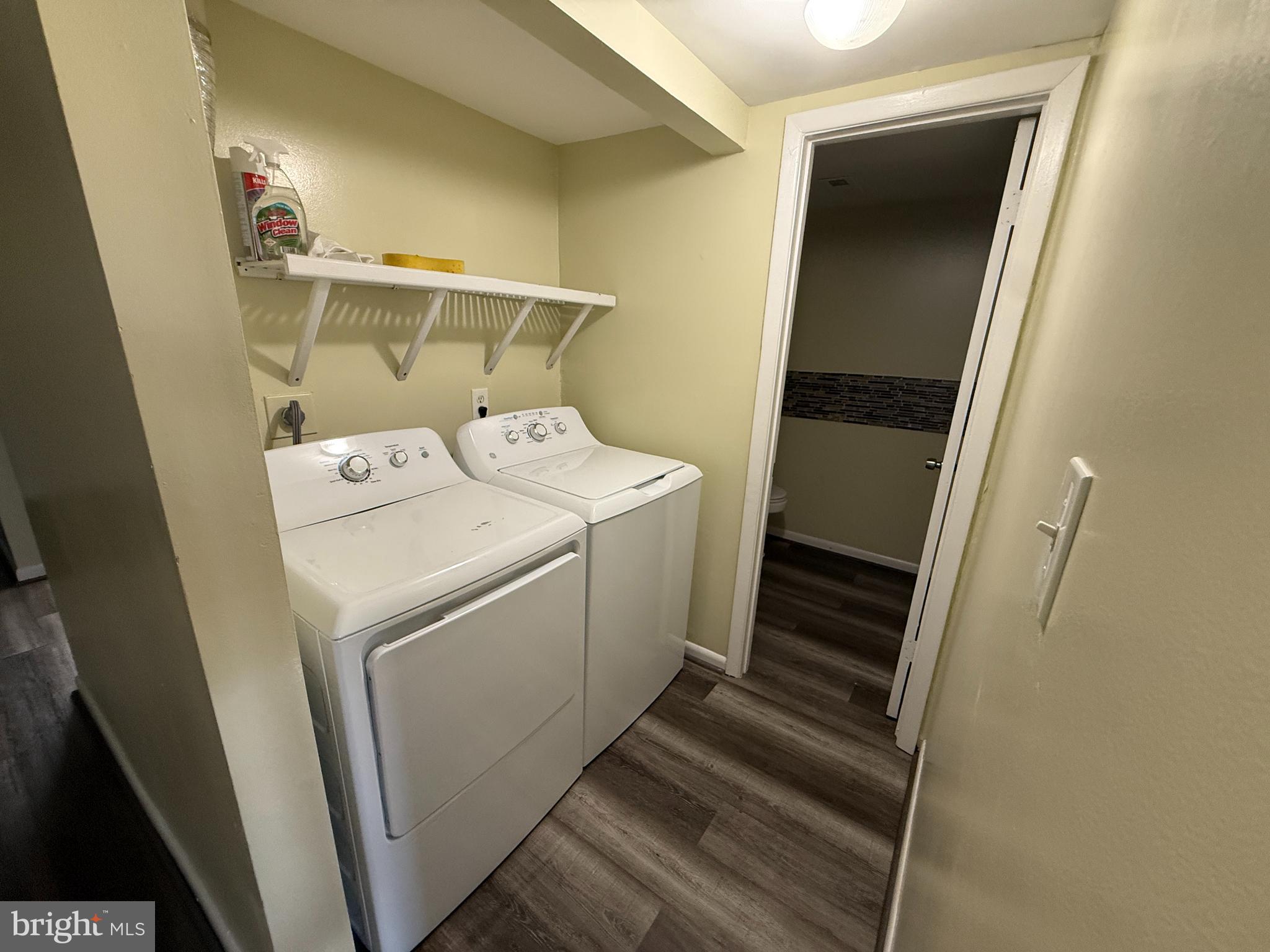 DALE CITY - Residential Lease