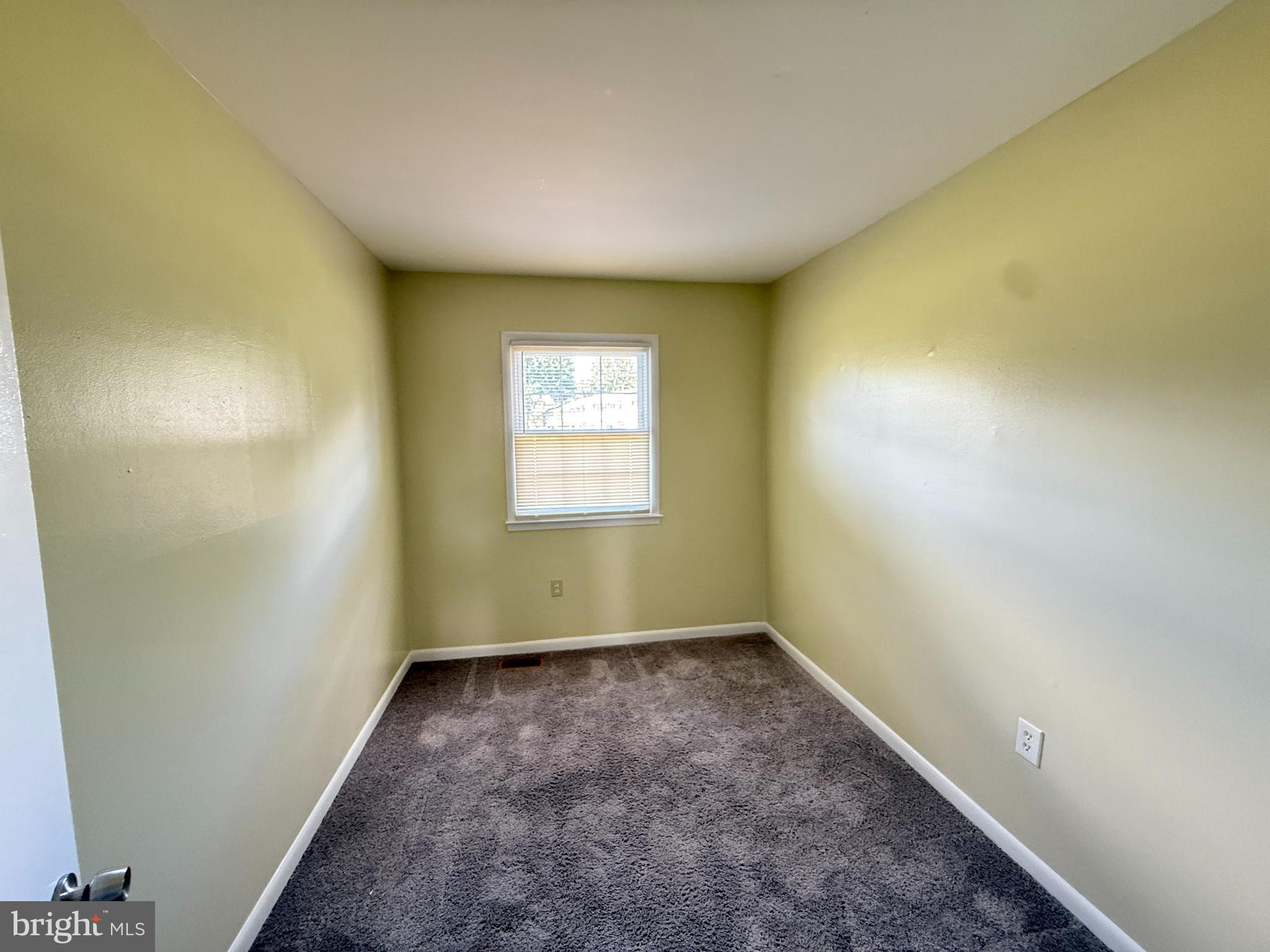 DALE CITY - Residential Lease