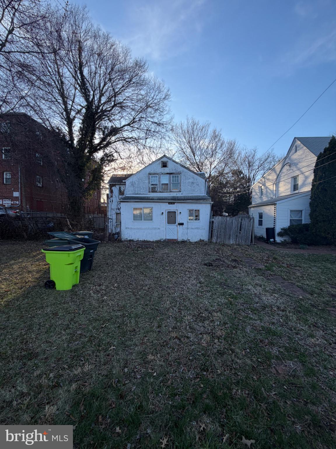 BRENTWOOD - Residential