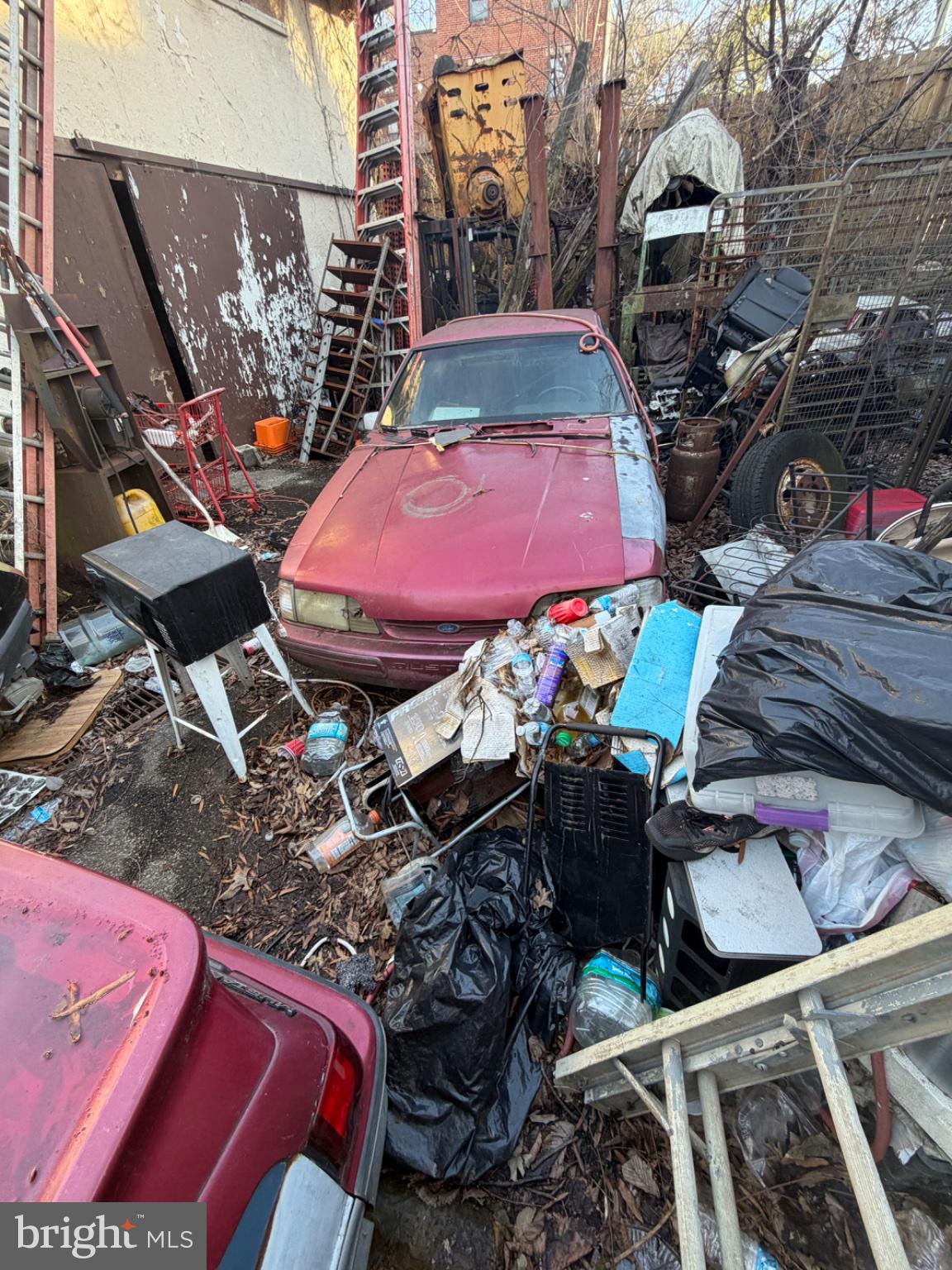 BRENTWOOD - Residential