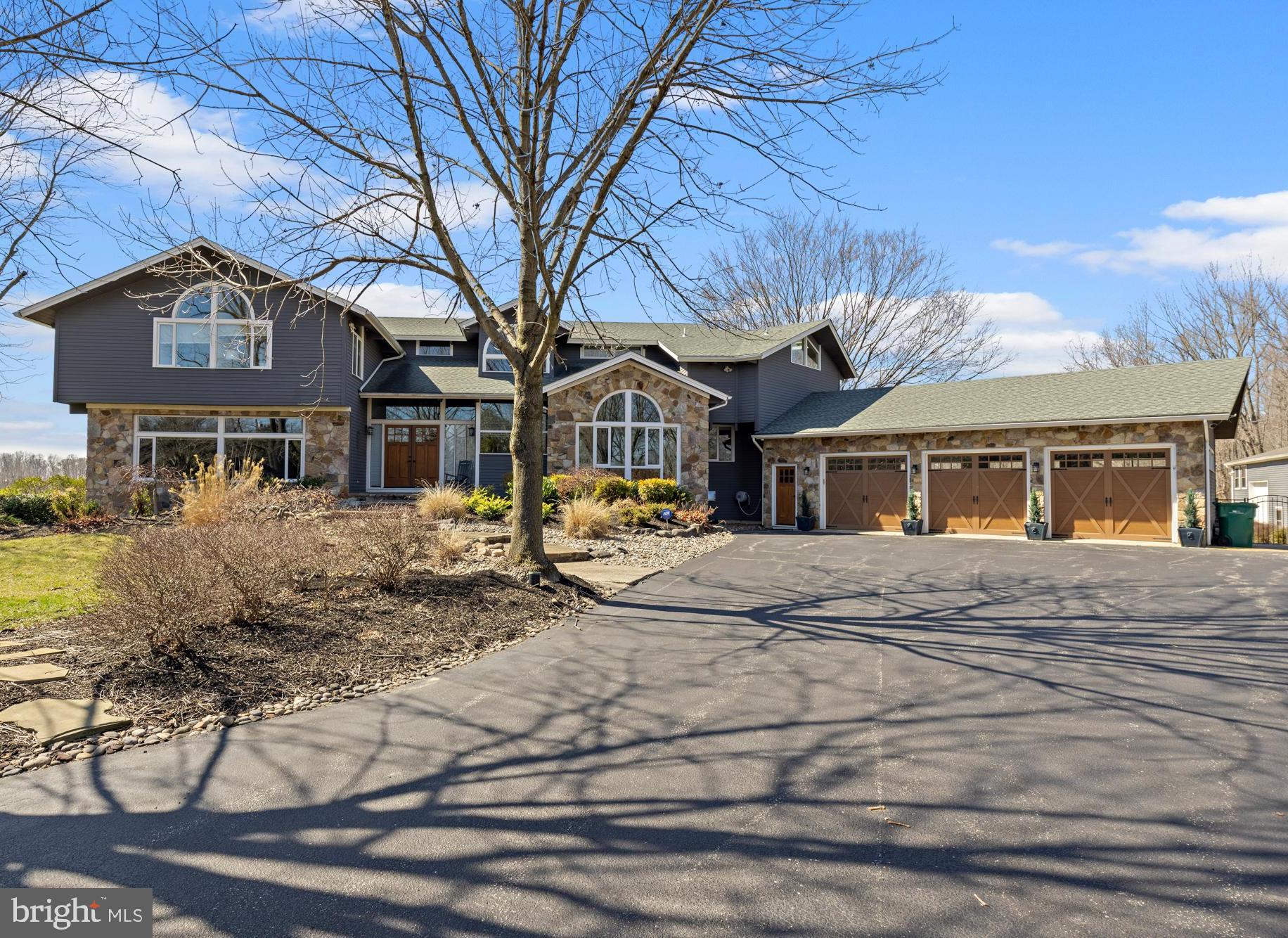 125 COMMISSIONERS PIKE