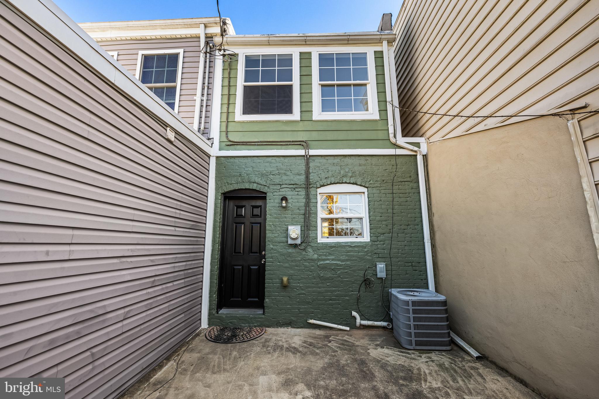 HAMPDEN HISTORIC DISTRICT - Residential