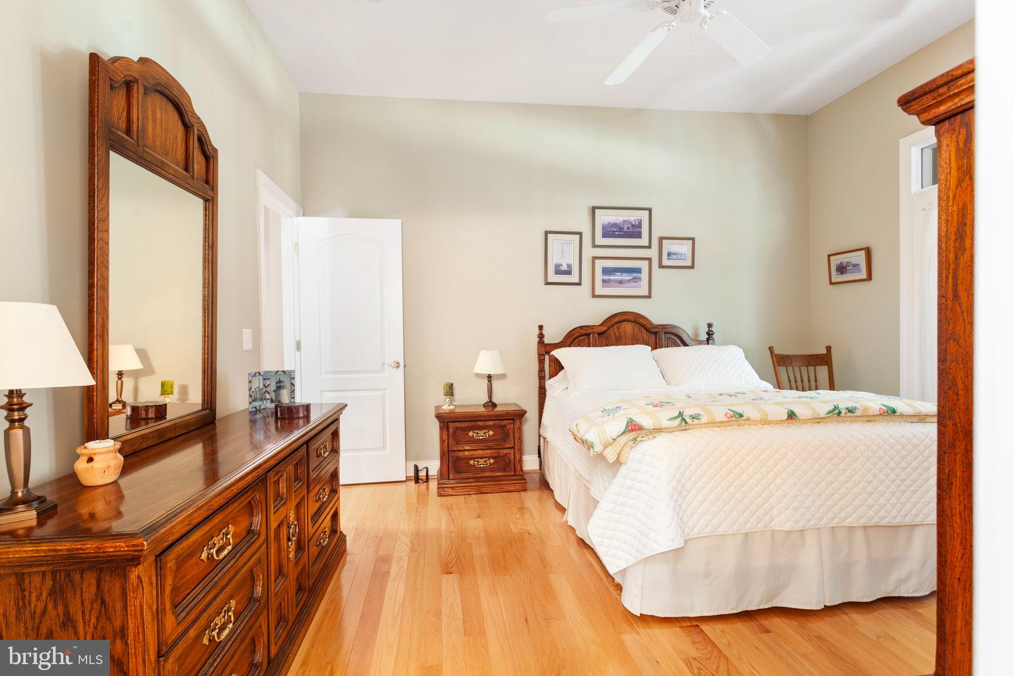 LAKE OF THE WOODS - Residential