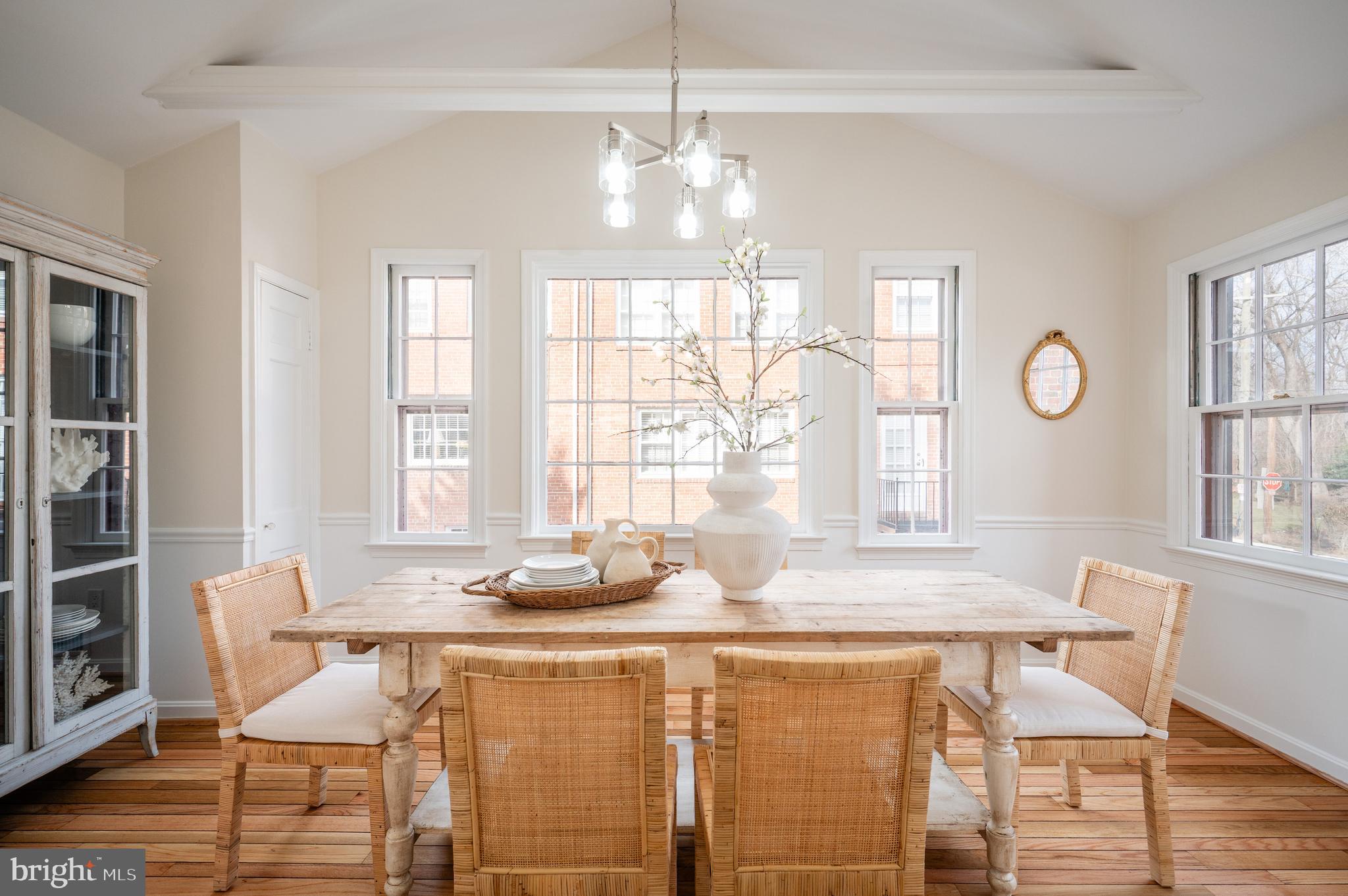 YATES GARDENS - Residential