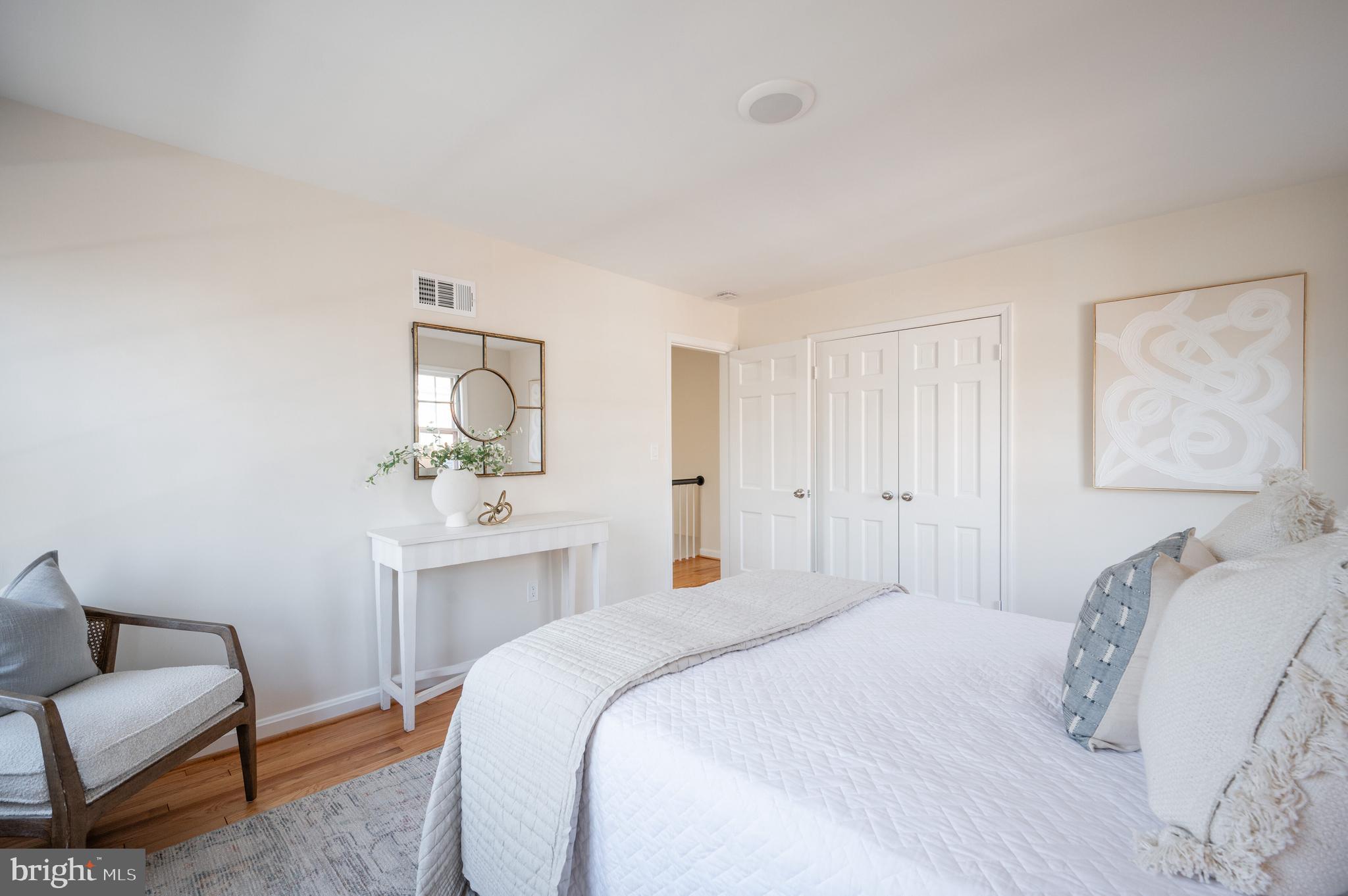 YATES GARDENS - Residential