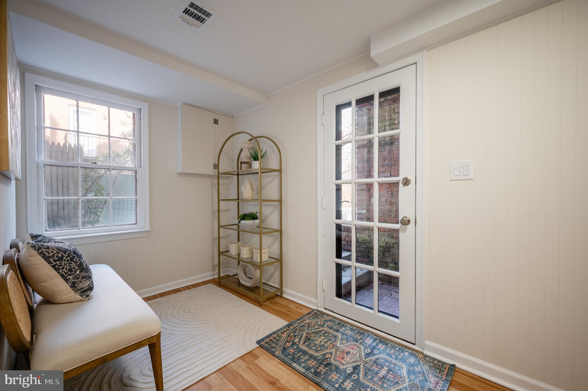 YATES GARDENS - Residential