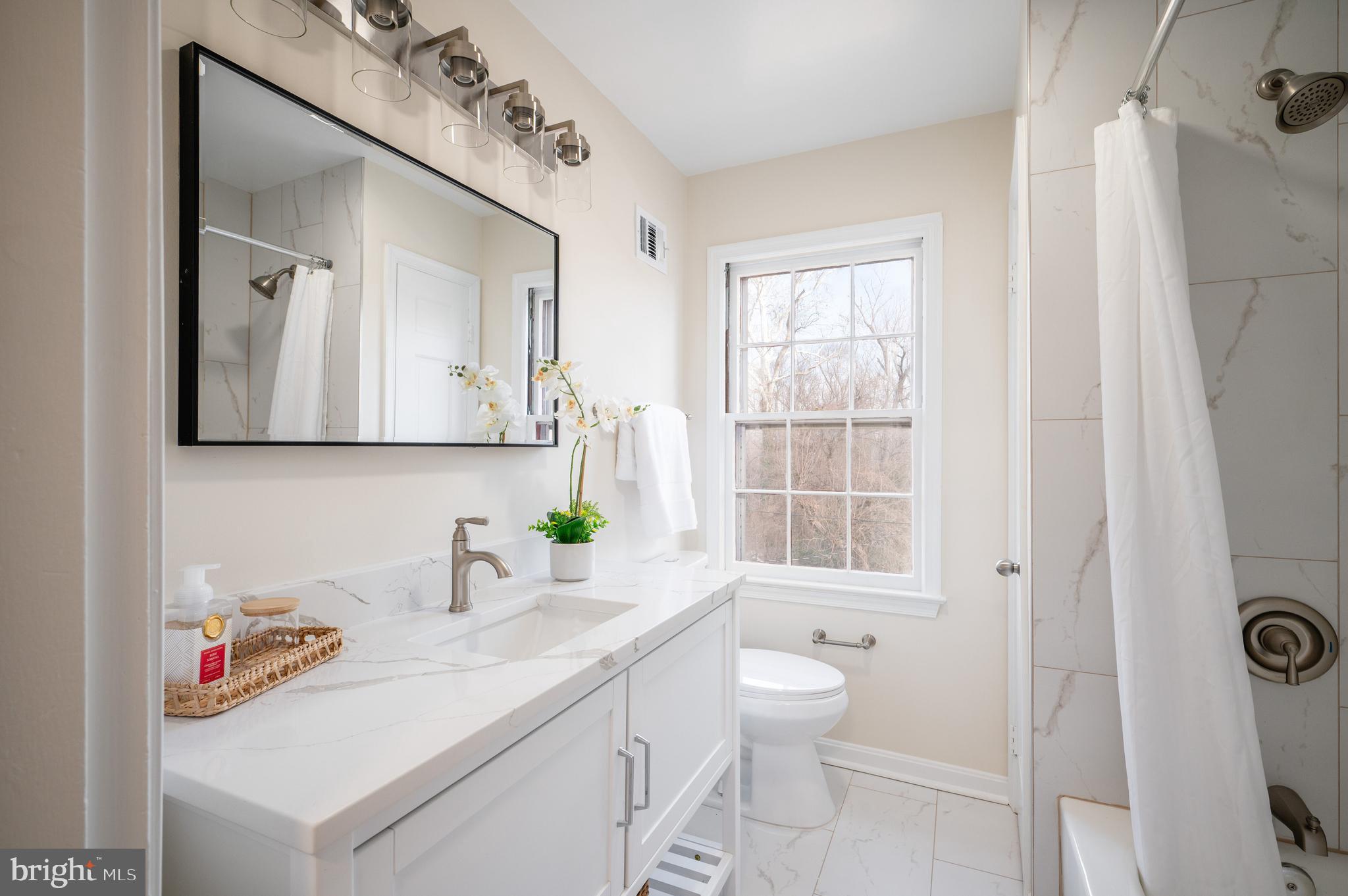 YATES GARDENS - Residential