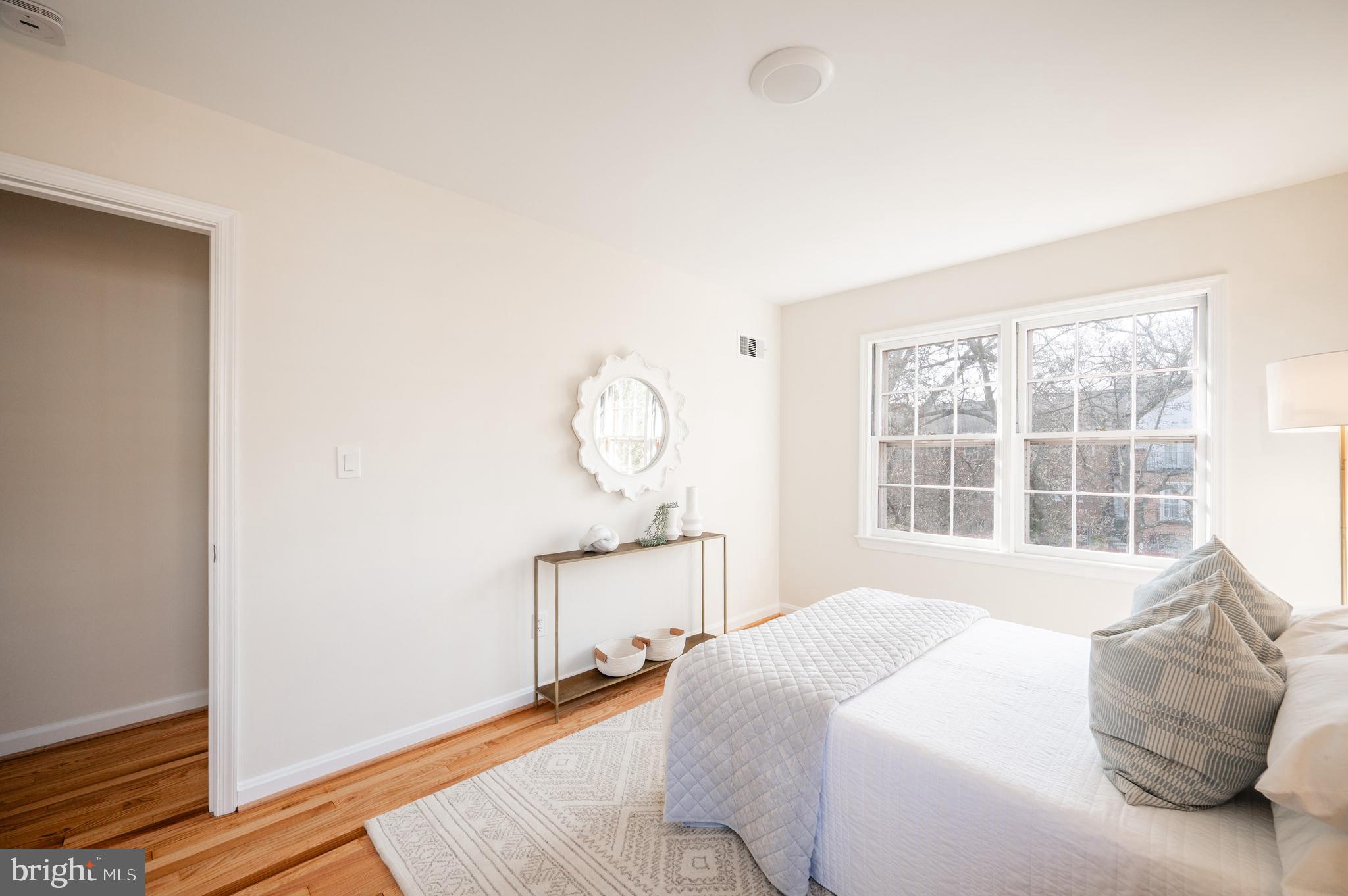 YATES GARDENS - Residential