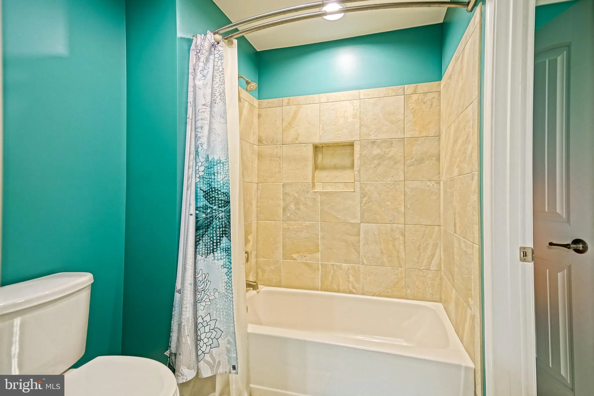 Lewes, Delaware 19958, United States, 4 Bedrooms Bedrooms, ,4 BathroomsBathrooms,Residential,Pending,223951