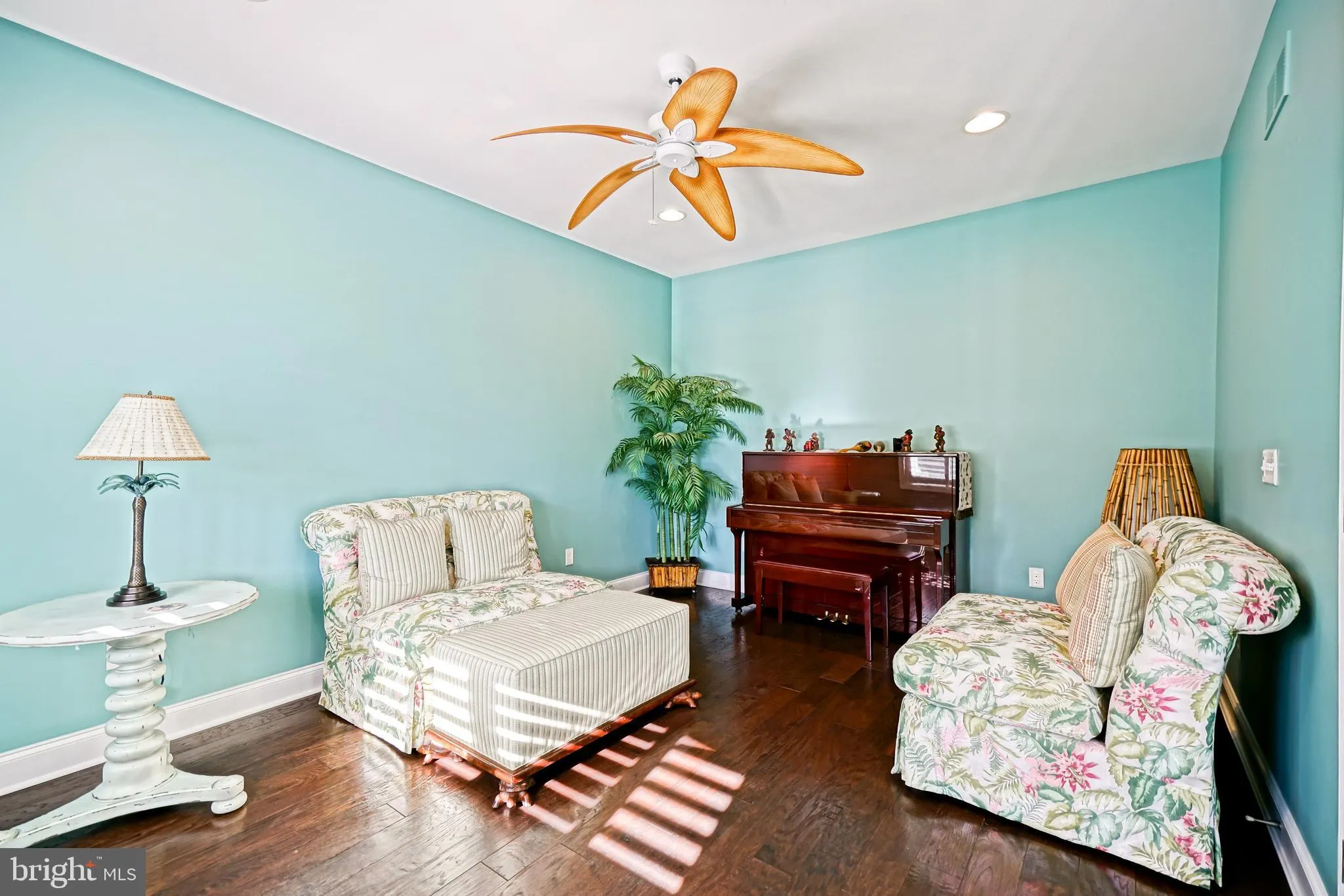 Lewes, Delaware 19958, United States, 4 Bedrooms Bedrooms, ,4 BathroomsBathrooms,Residential,Pending,223951