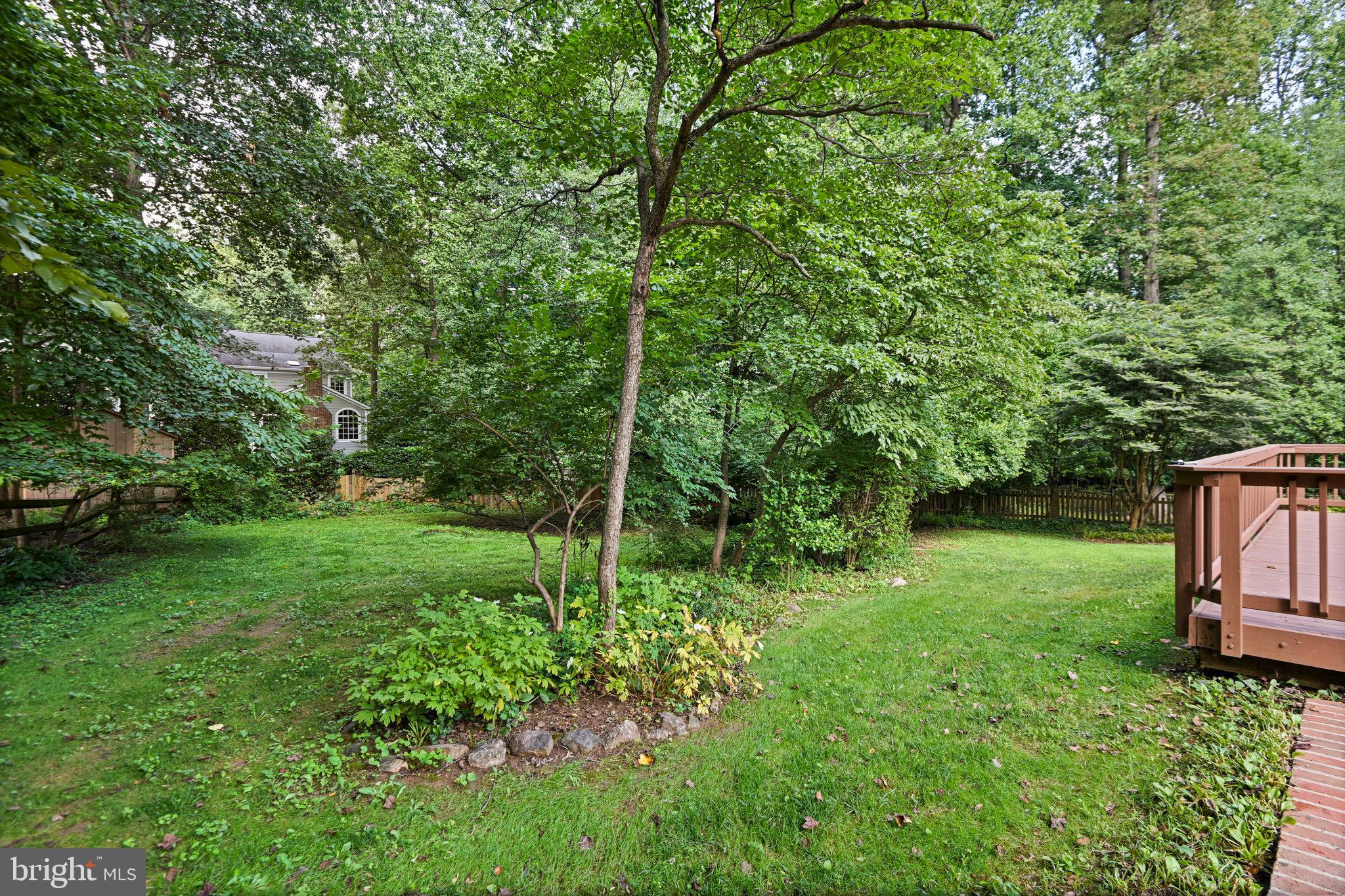 PICKETT ESTATES - Residential