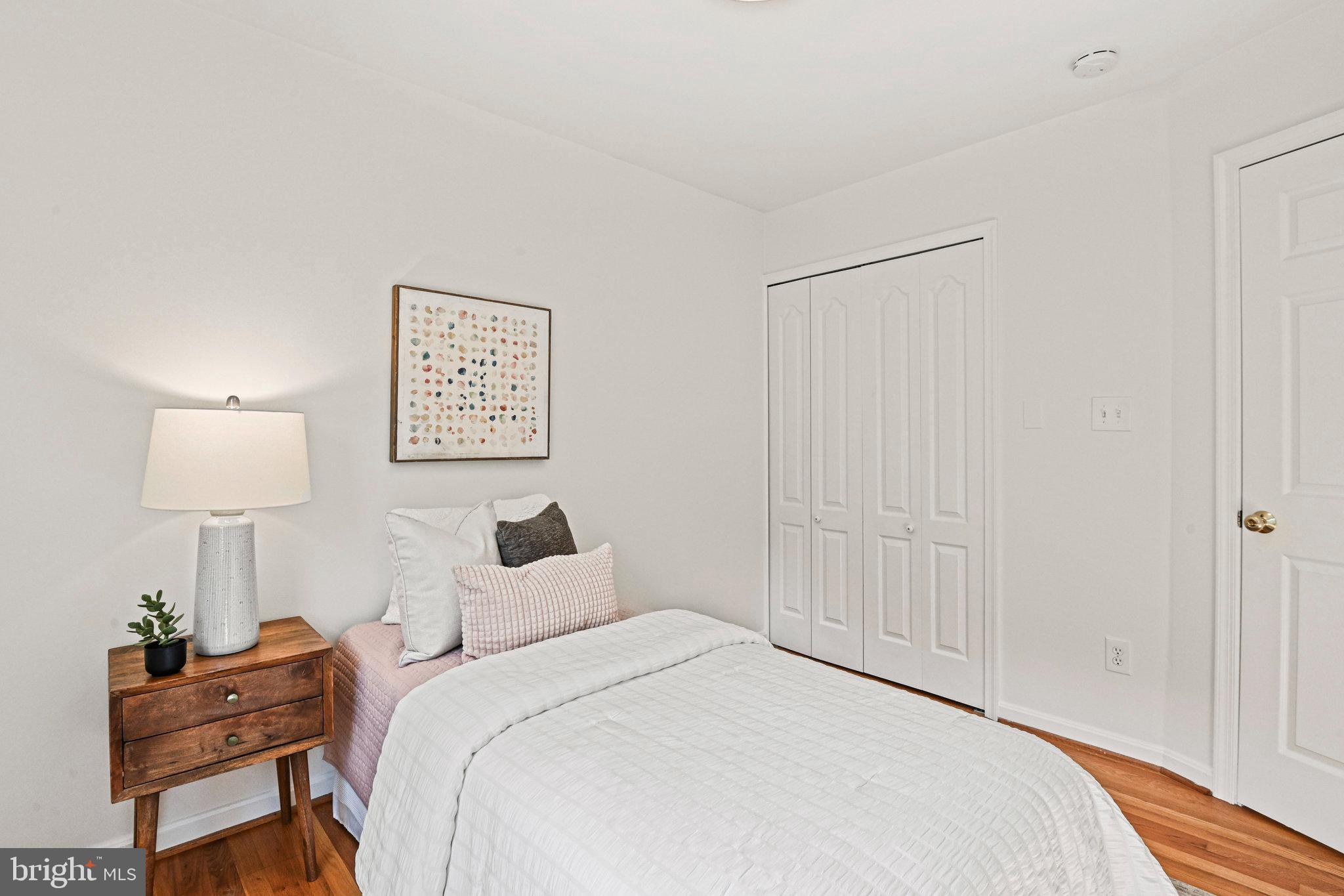 PICKETT ESTATES - Residential