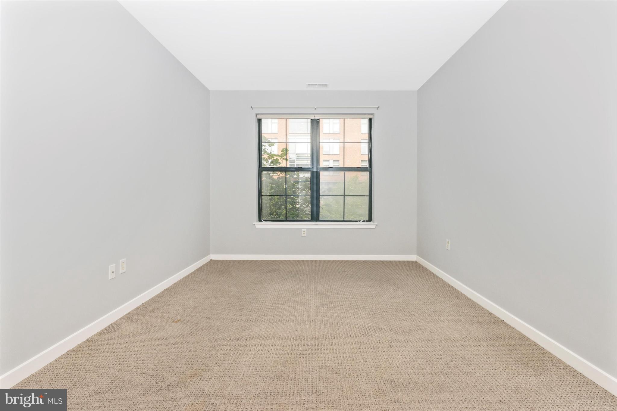 CHARLES VILLAGE - Residential