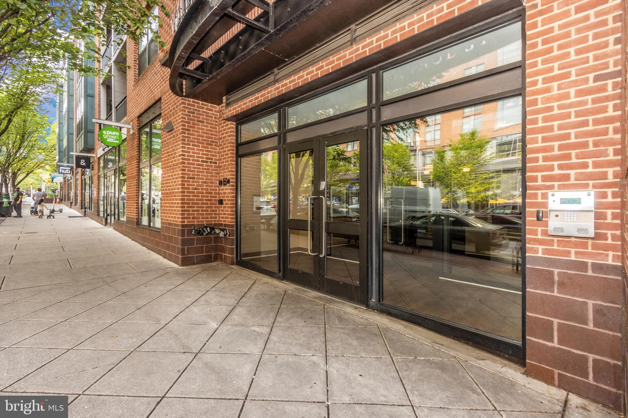 CHARLES VILLAGE - Residential