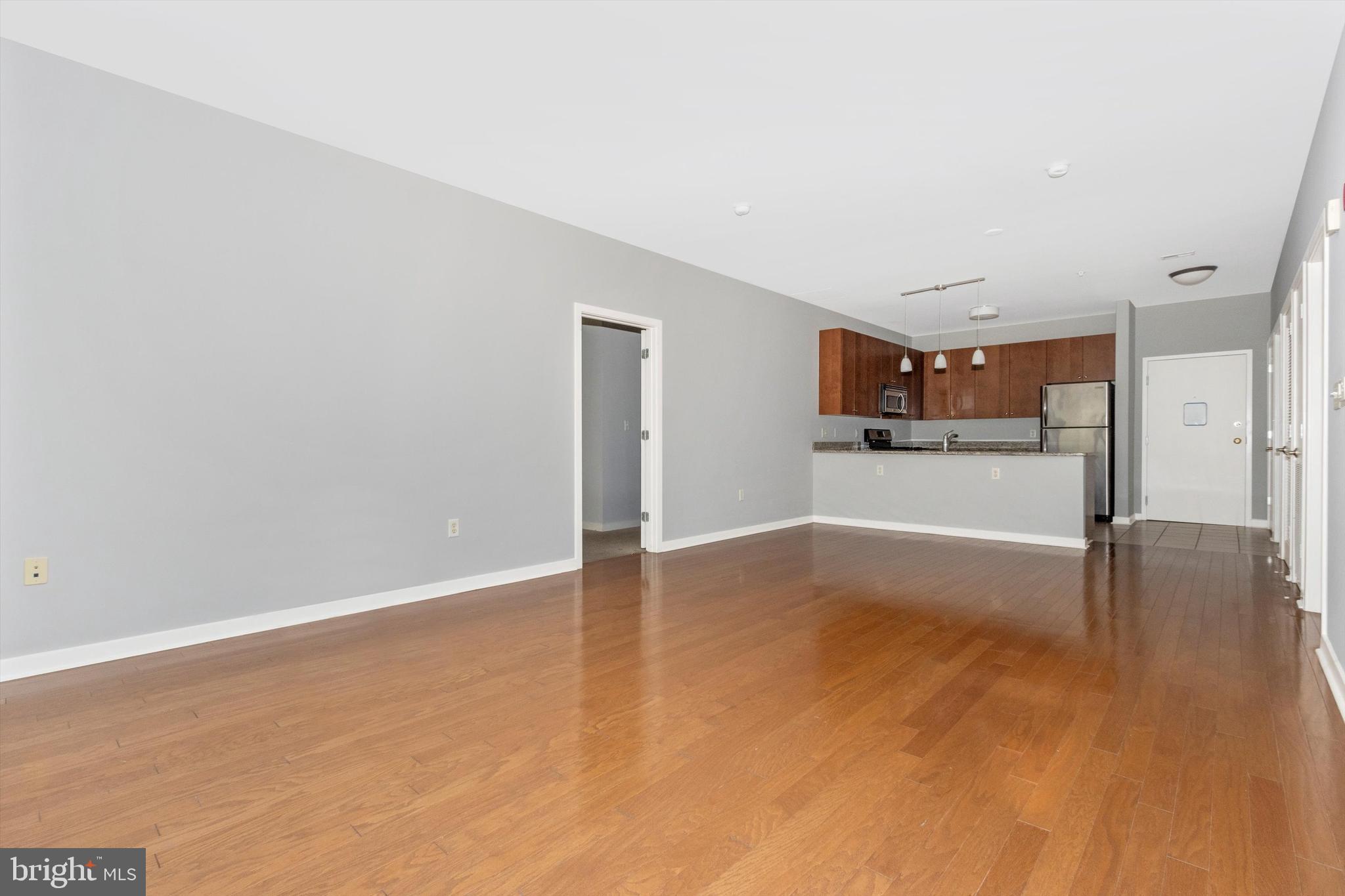 CHARLES VILLAGE - Residential