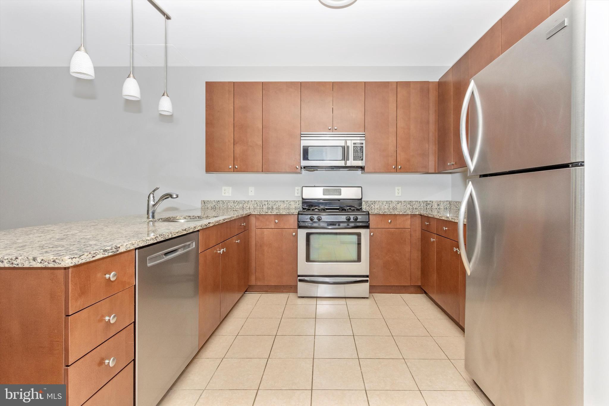 CHARLES VILLAGE - Residential