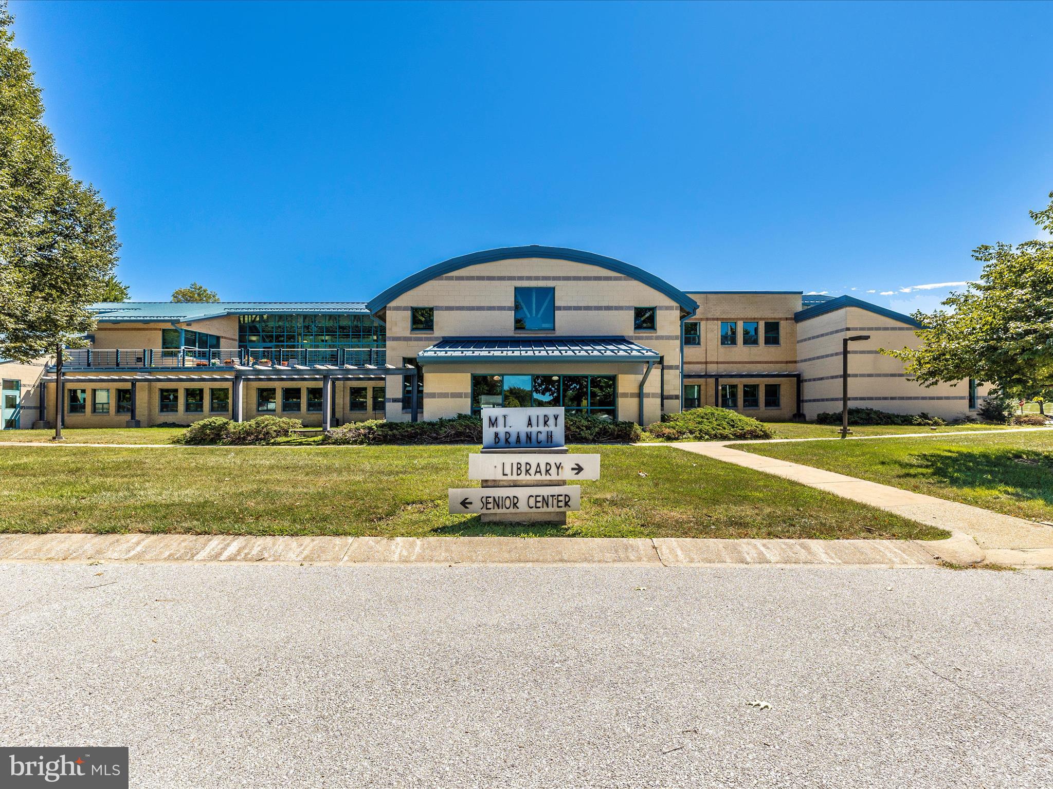 TWIN RIDGE - Residential