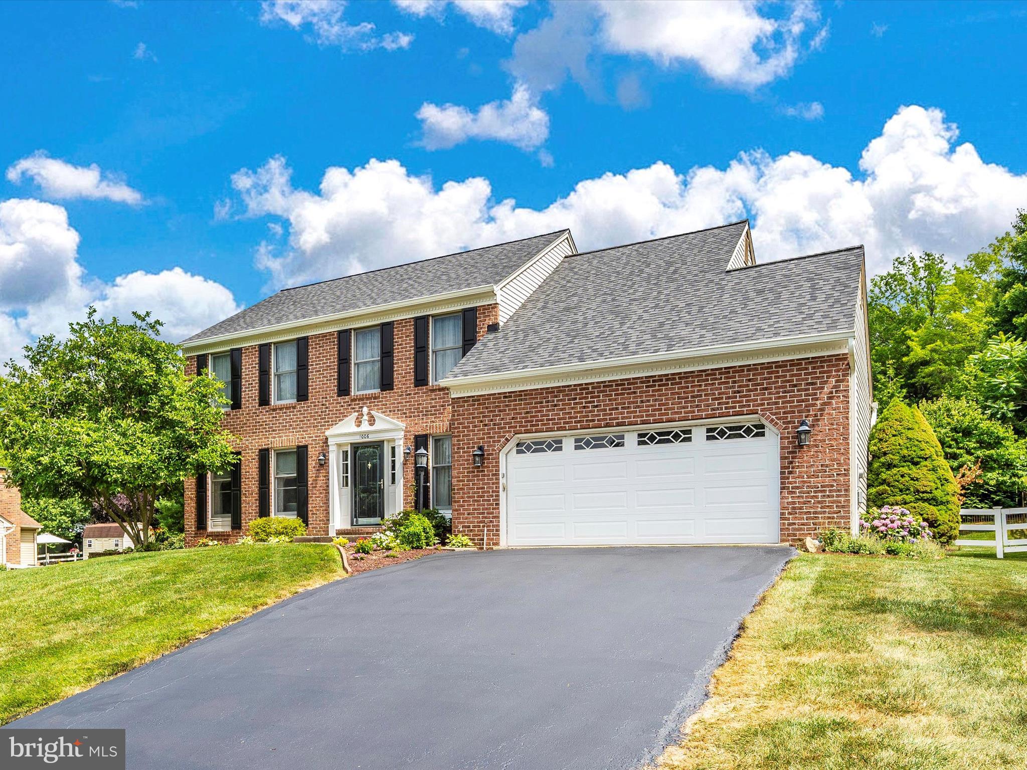 TWIN RIDGE - Residential