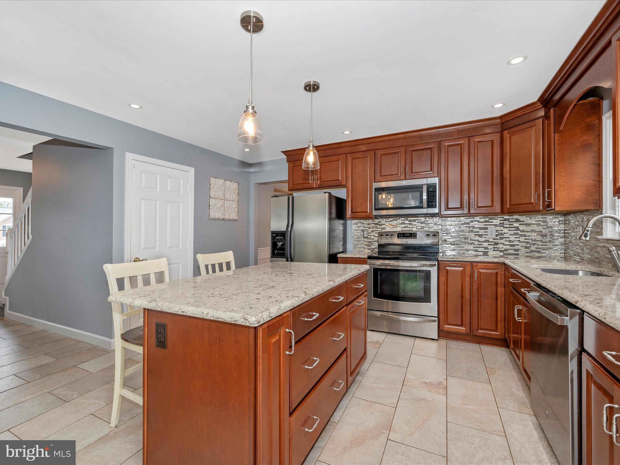 TWIN RIDGE - Residential