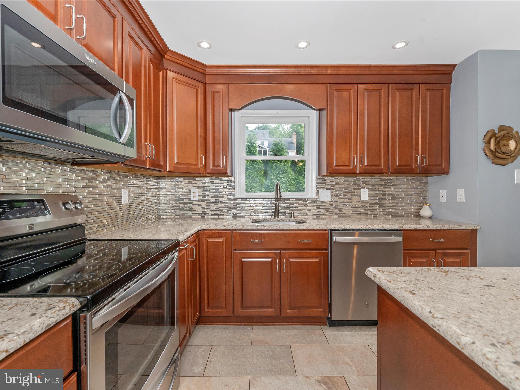 TWIN RIDGE - Residential