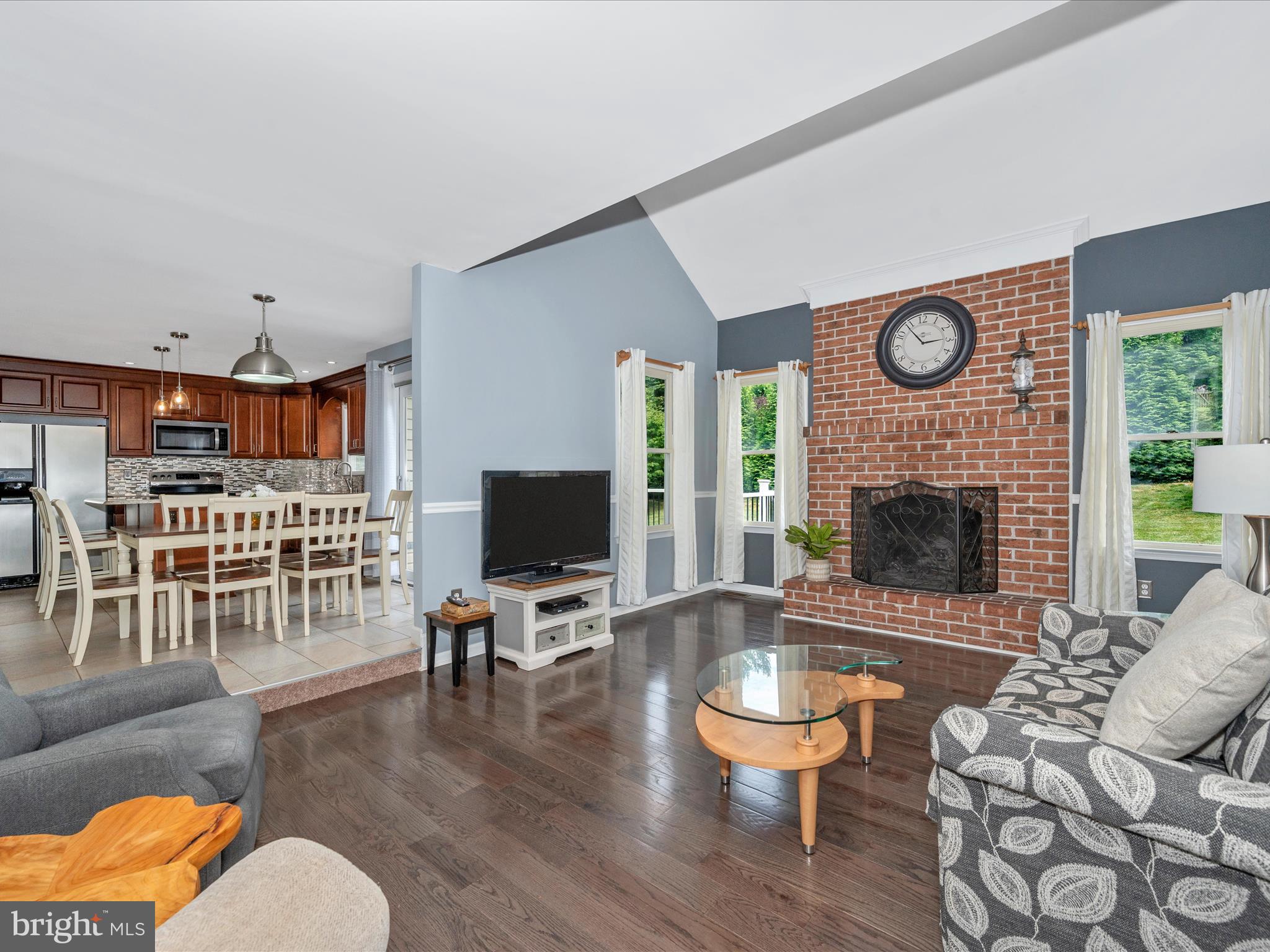 TWIN RIDGE - Residential