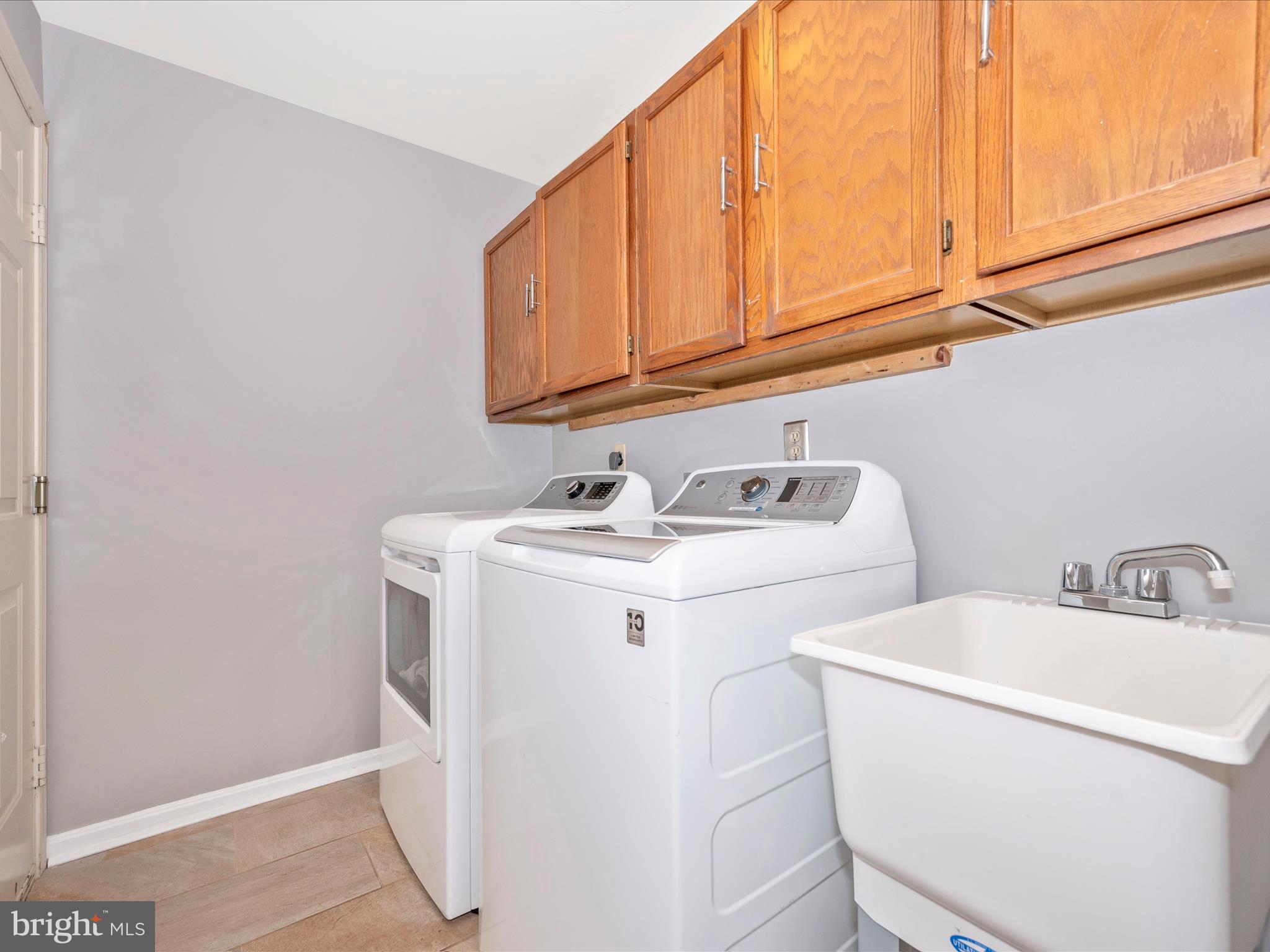 TWIN RIDGE - Residential