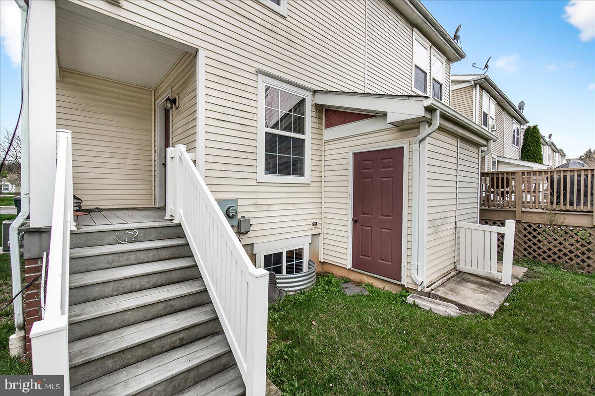 GATEWAY CROSSING - Residential